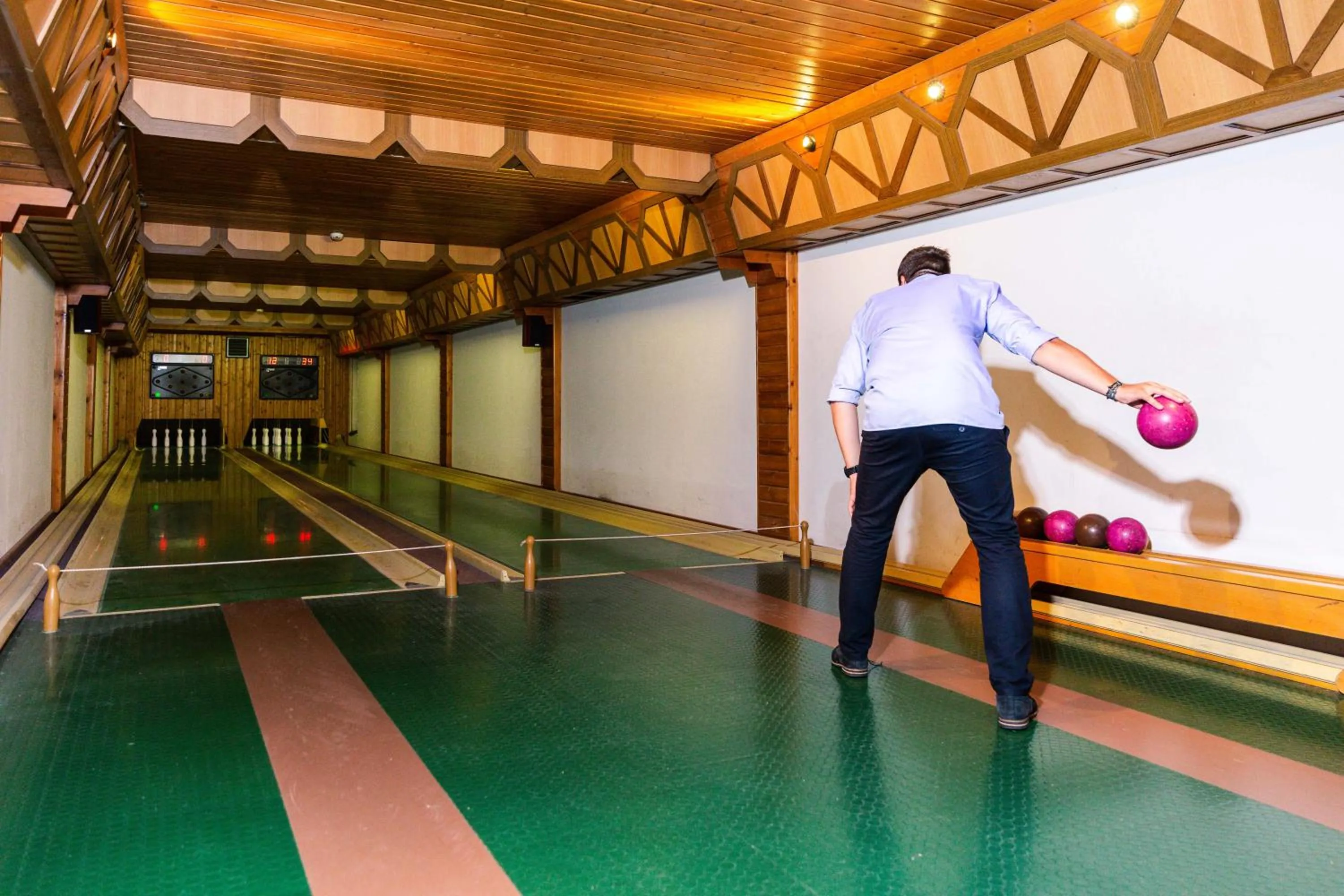 Bowling in Scharfegger's Raxalpenhof - Zuhause am Land