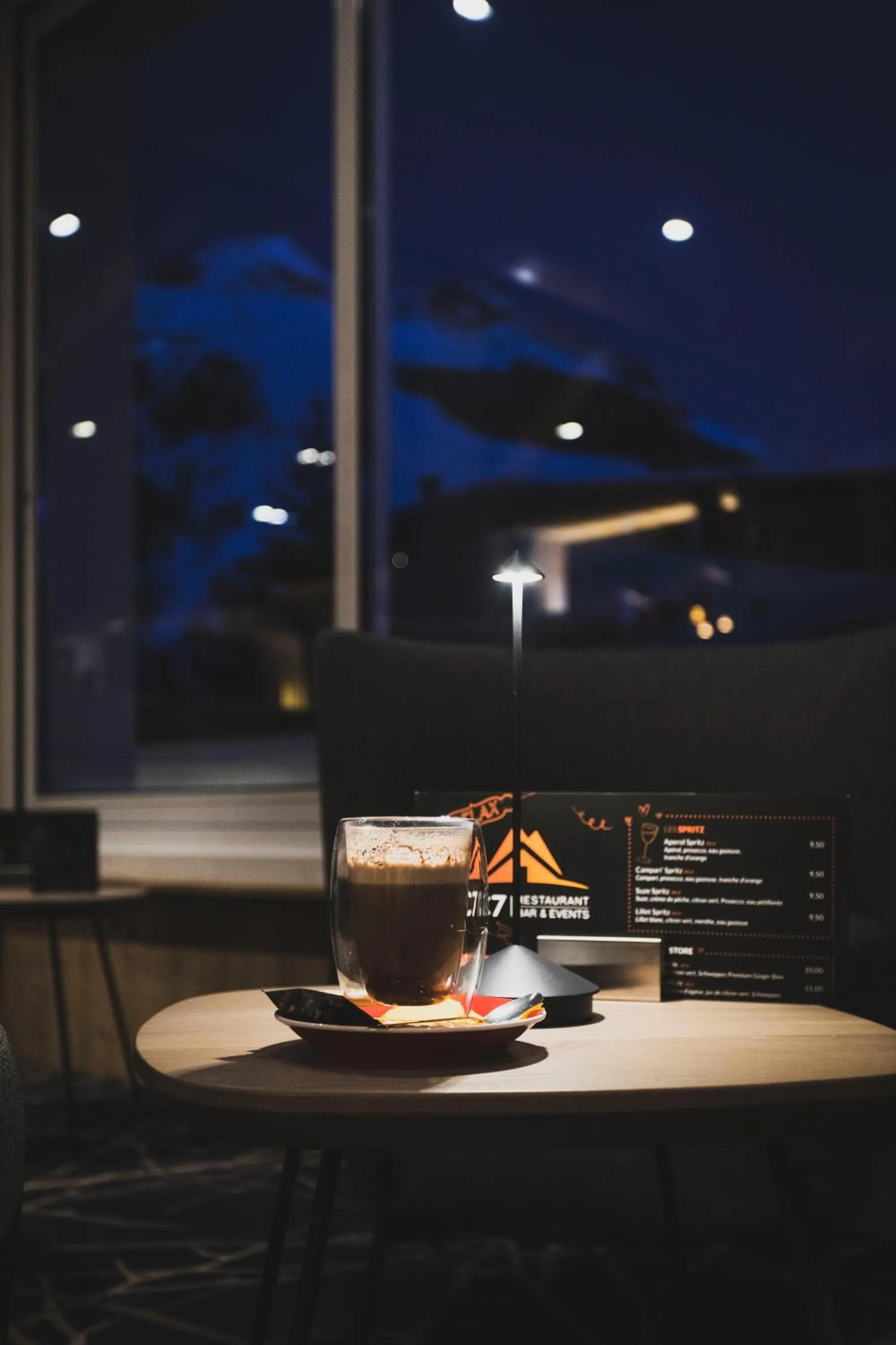 Restaurant/places to eat in Hotel Base Camp Lodge - Les 2 Alpes