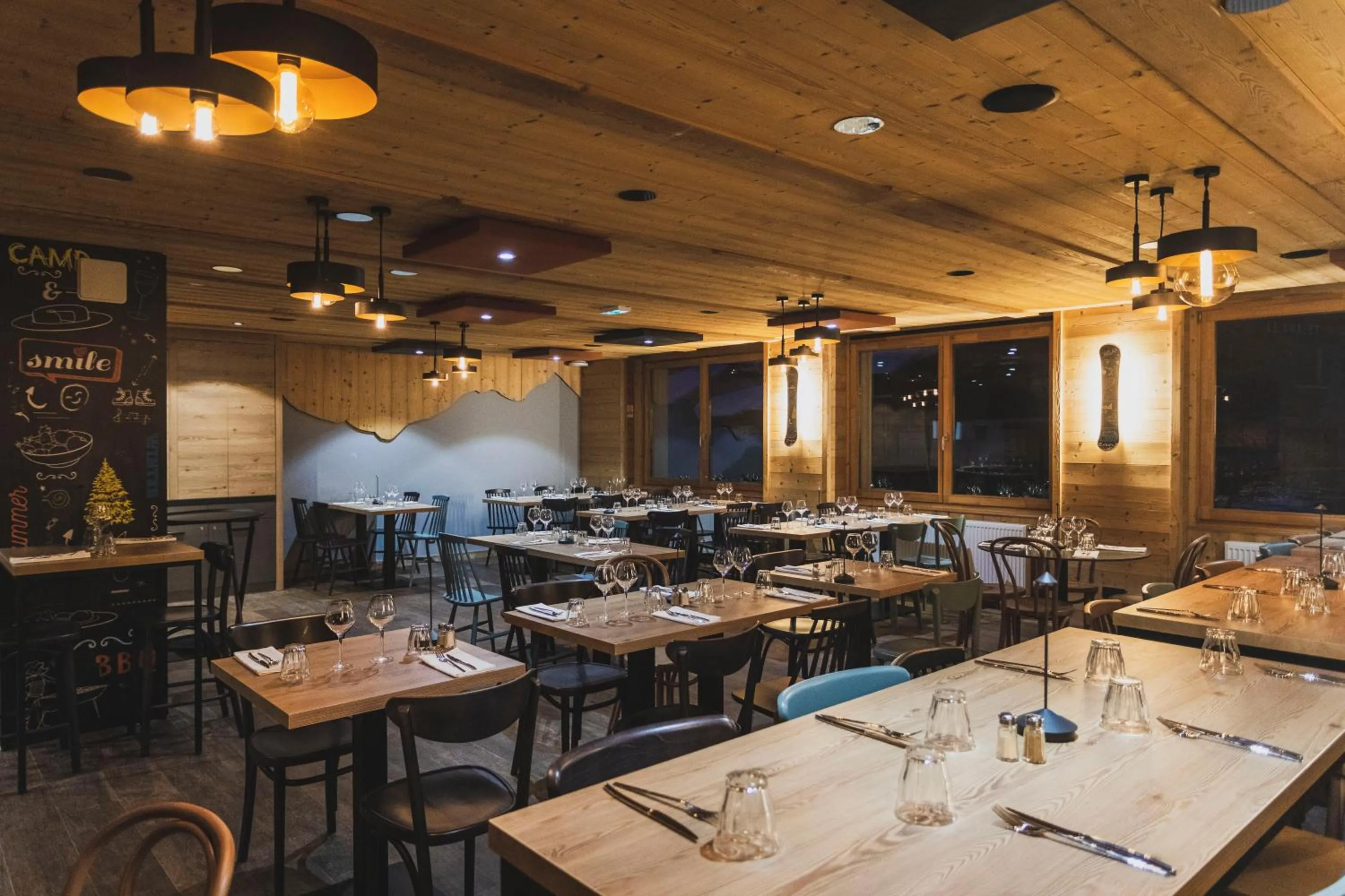 Restaurant/places to eat in Hotel Base Camp Lodge - Les 2 Alpes
