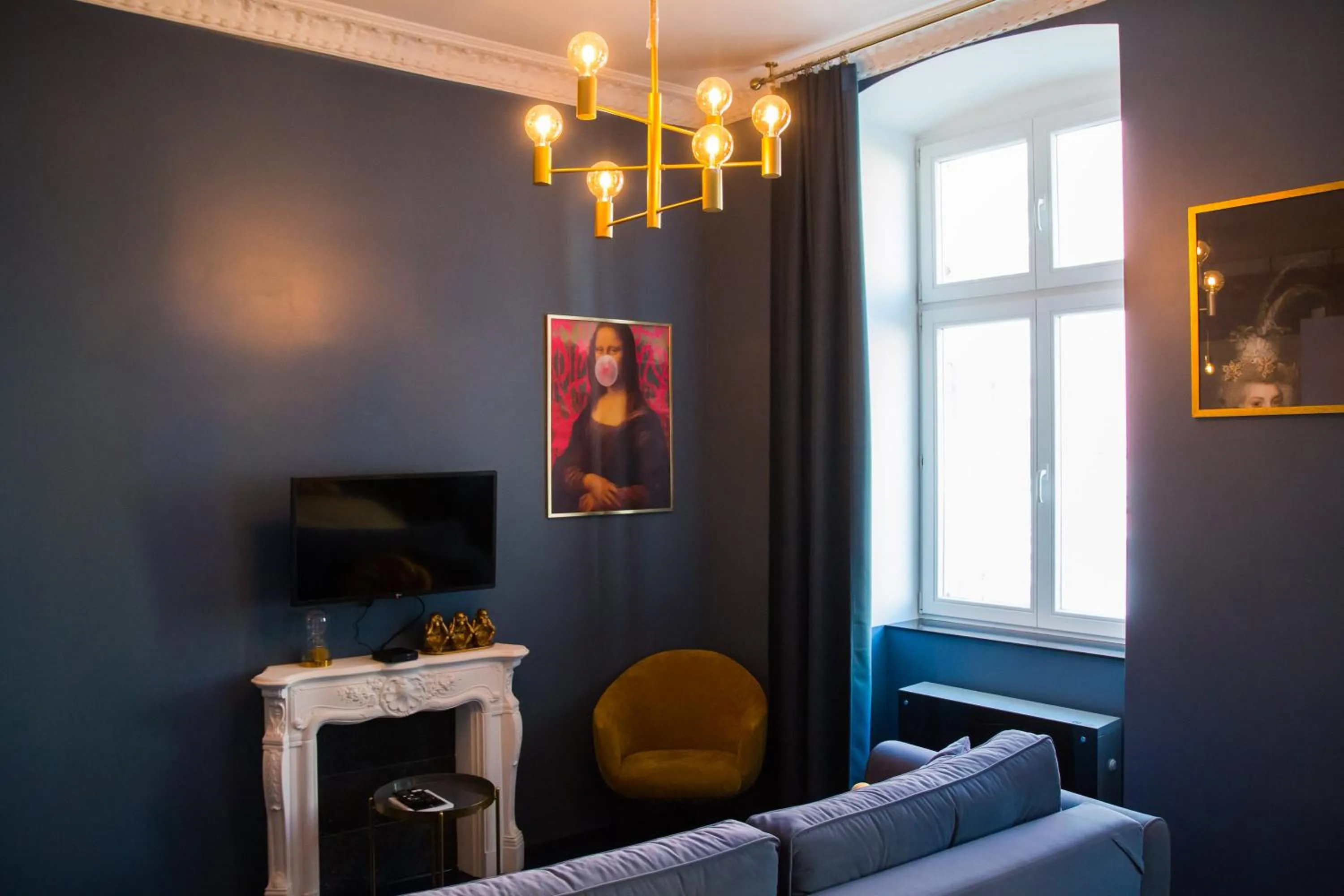 TV and multimedia in Mona Lisa by Rentoom