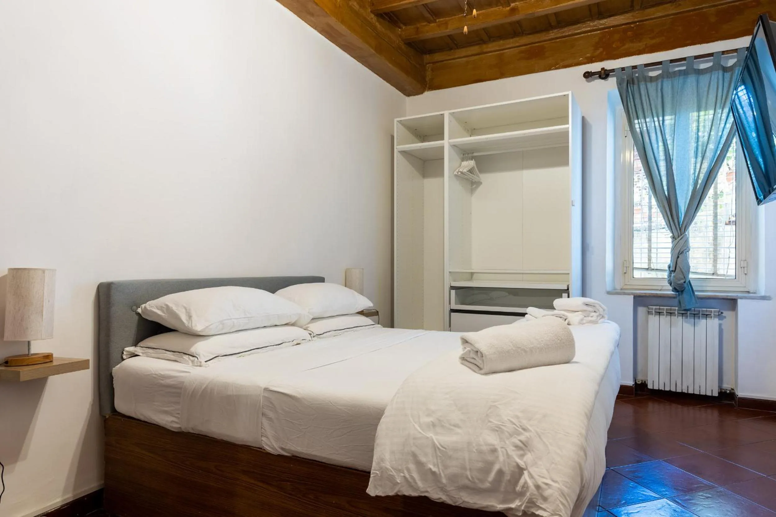 Bedroom, Bed in Navona Open Space Apartments