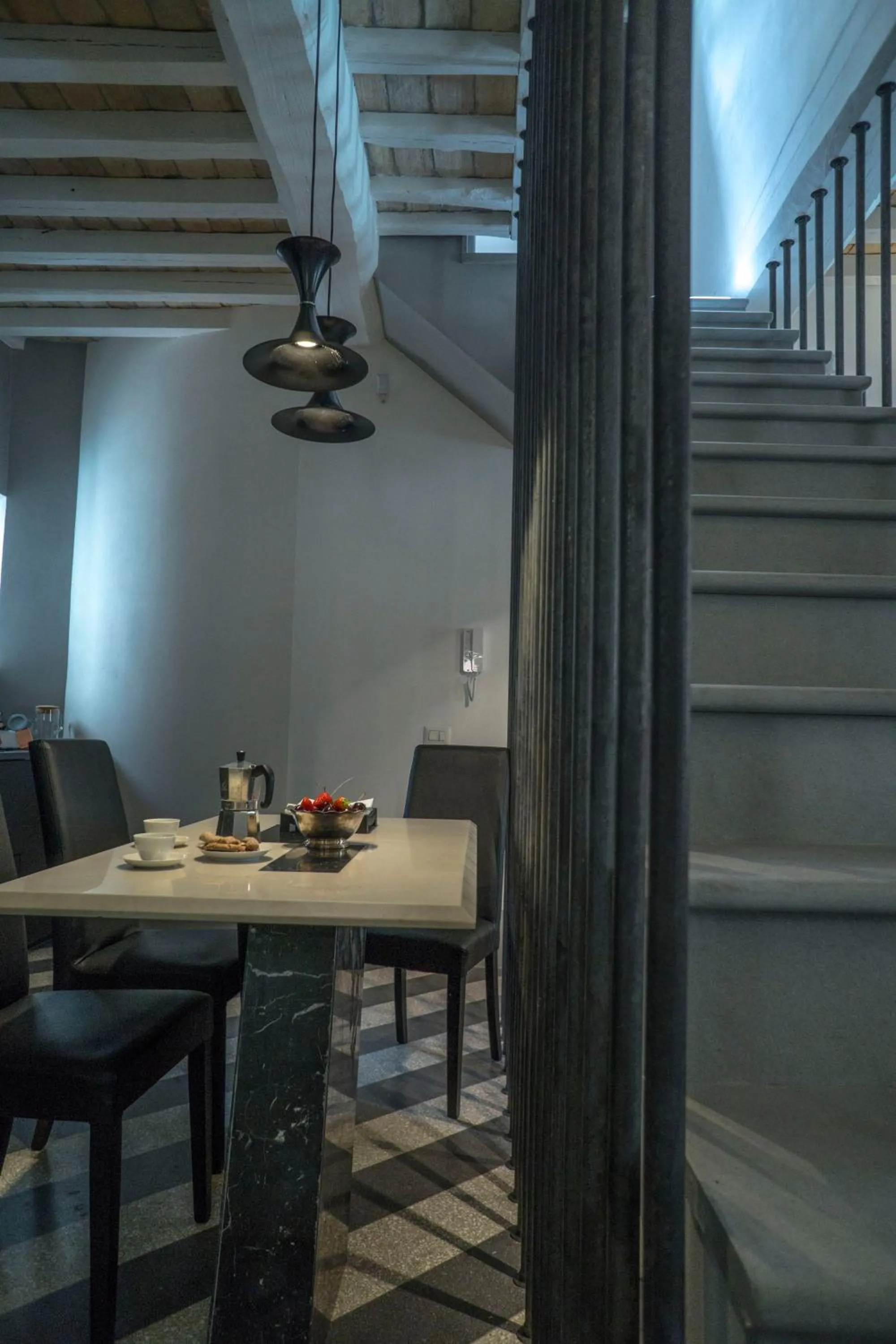 Dining area in Navona Open Space Apartments