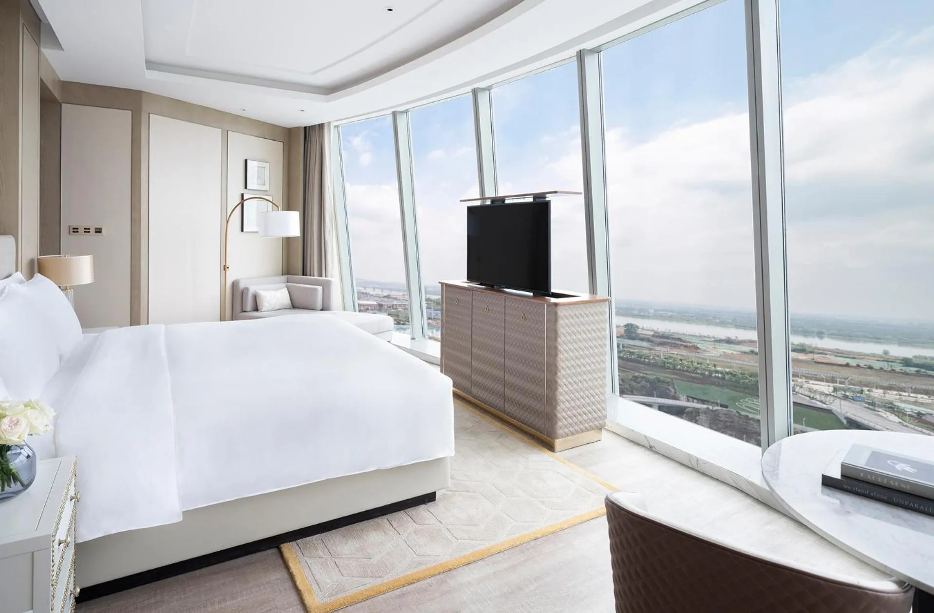 Bedroom, Bed in Langham Place Changsha