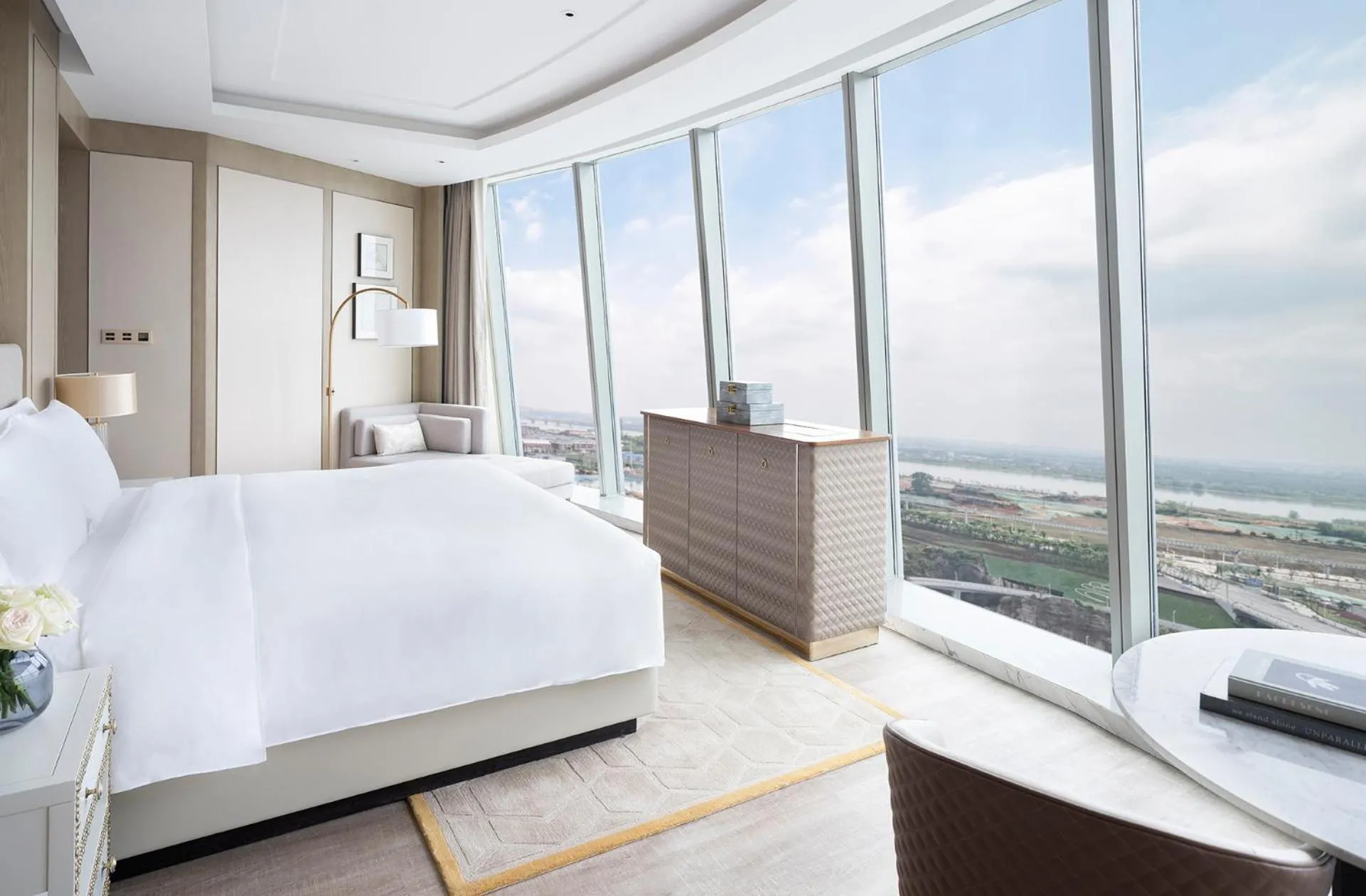 Bedroom, Bed in Langham Place Changsha