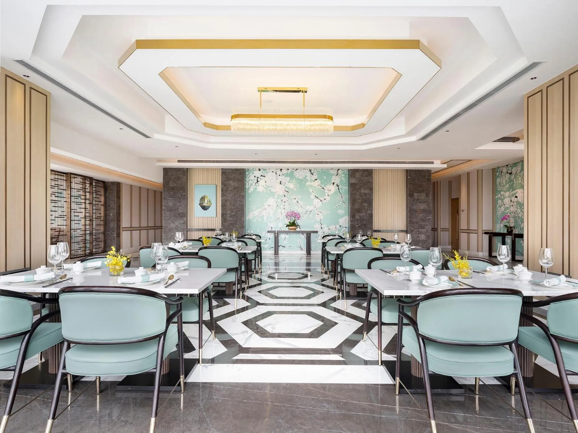 Restaurant/places to eat in Langham Place Changsha