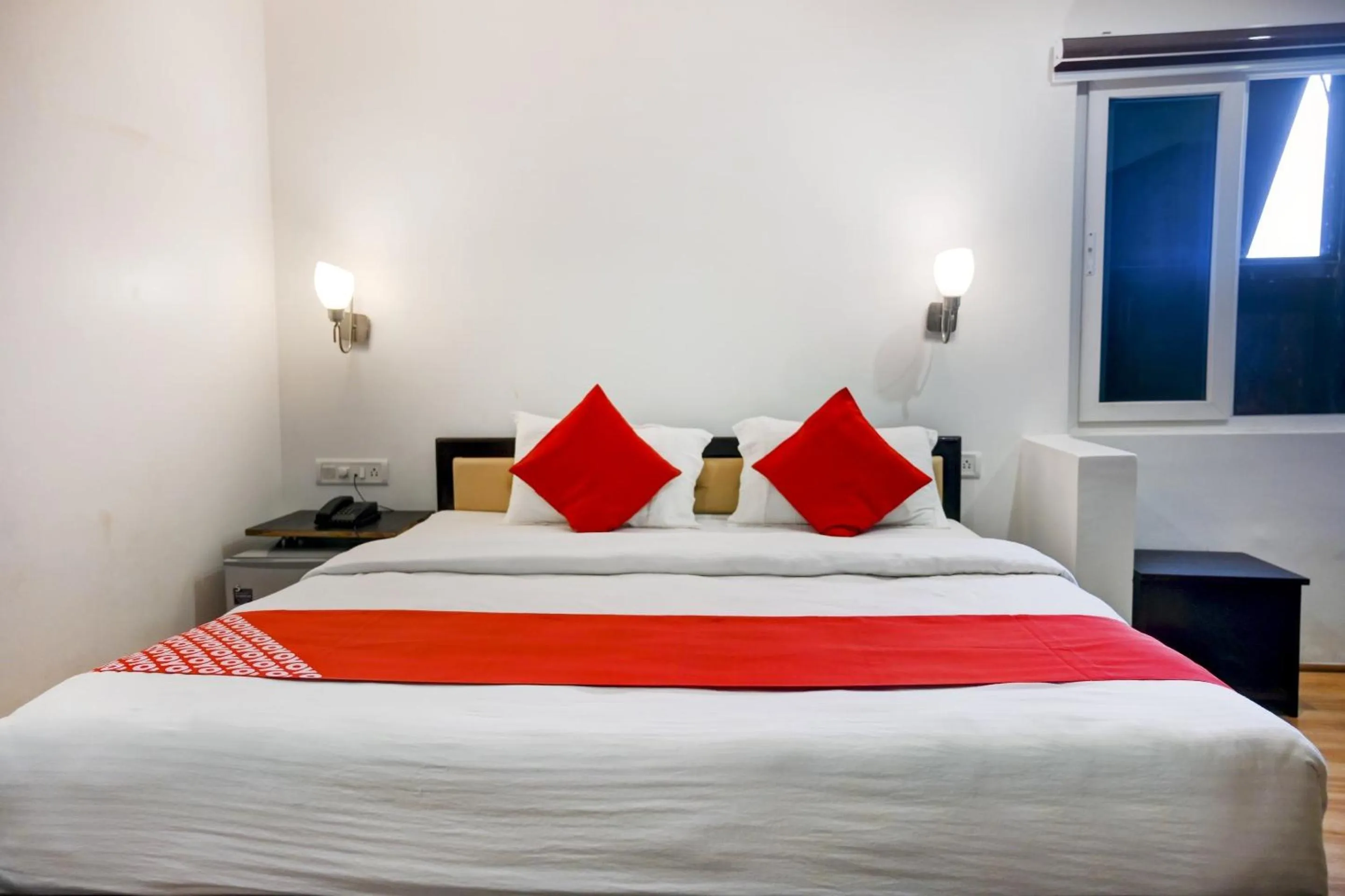 Bedroom, Bed in Super Town House HI5 Aditya International