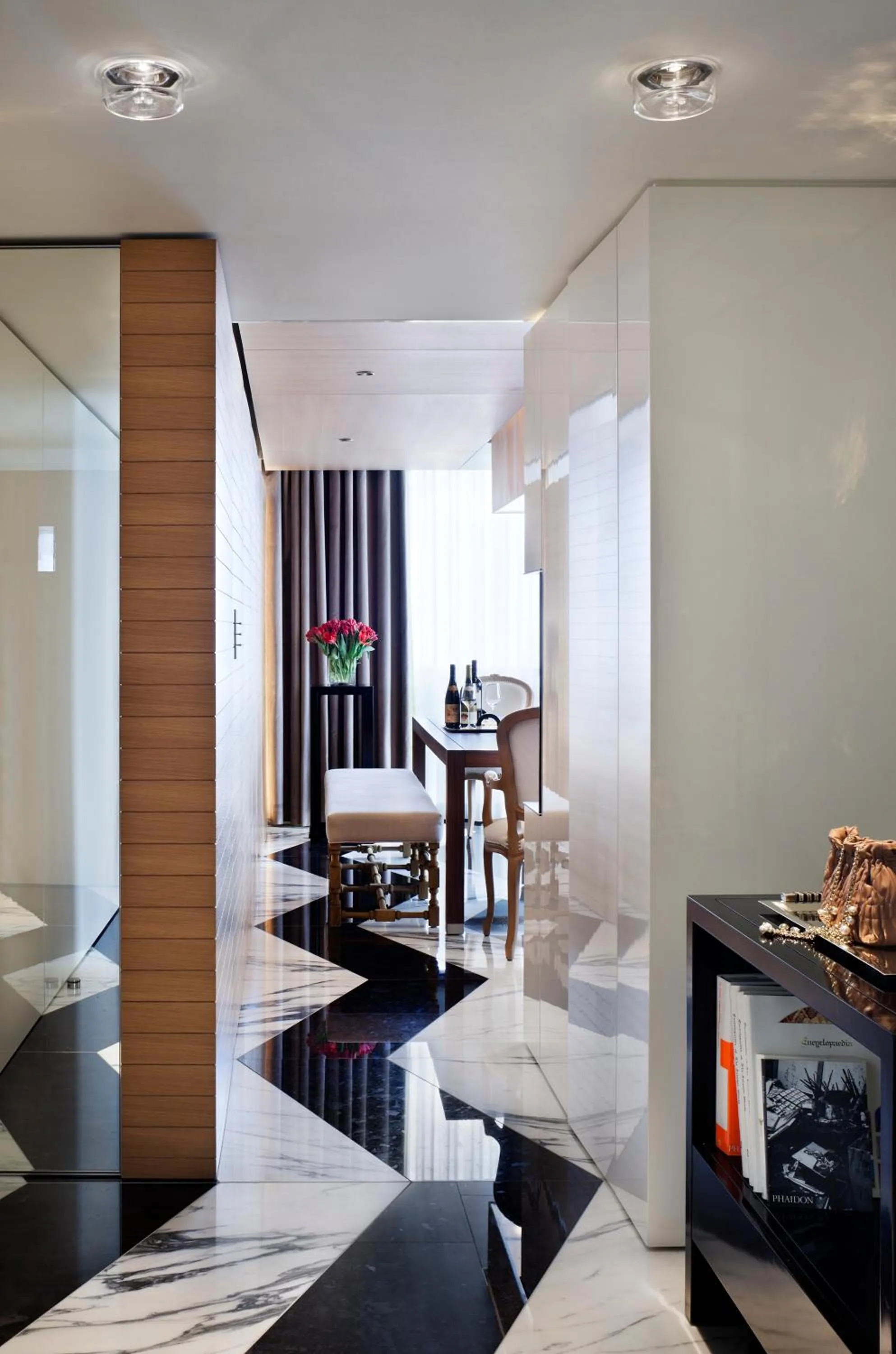 Living room in InterContinental Genève by IHG