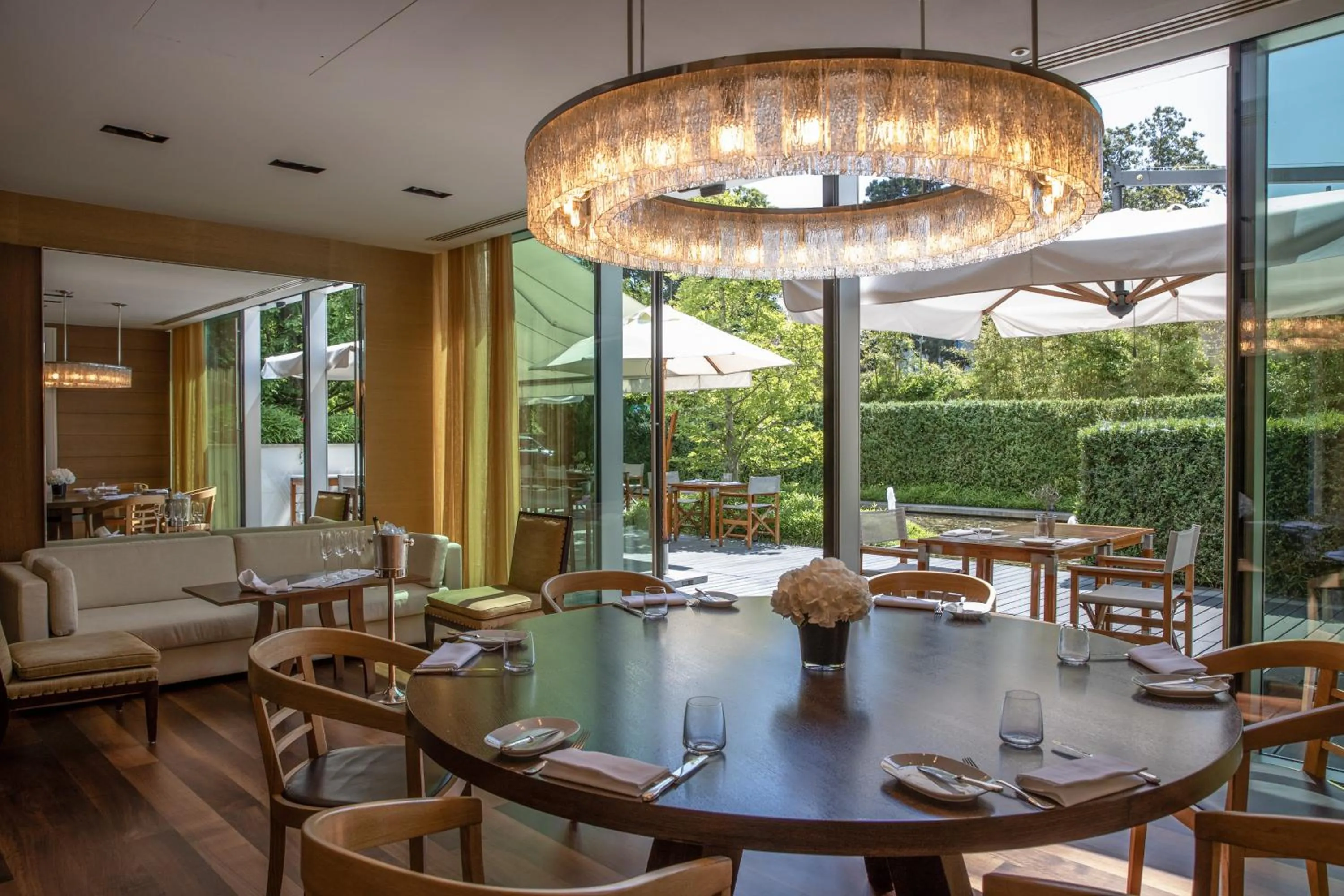 Restaurant/places to eat in InterContinental Genève by IHG