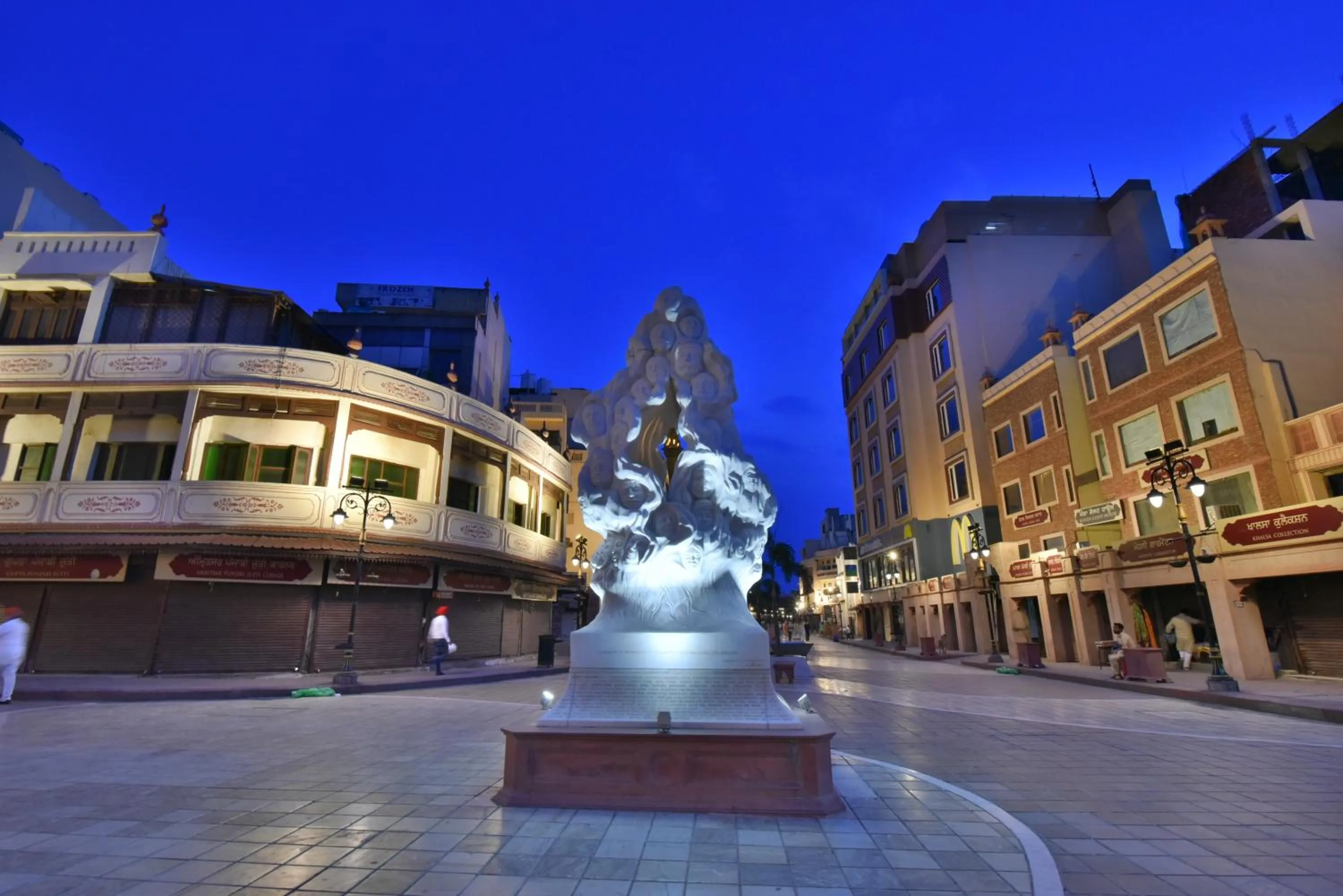 Property building in SureStay by Best Western Heritage Walk