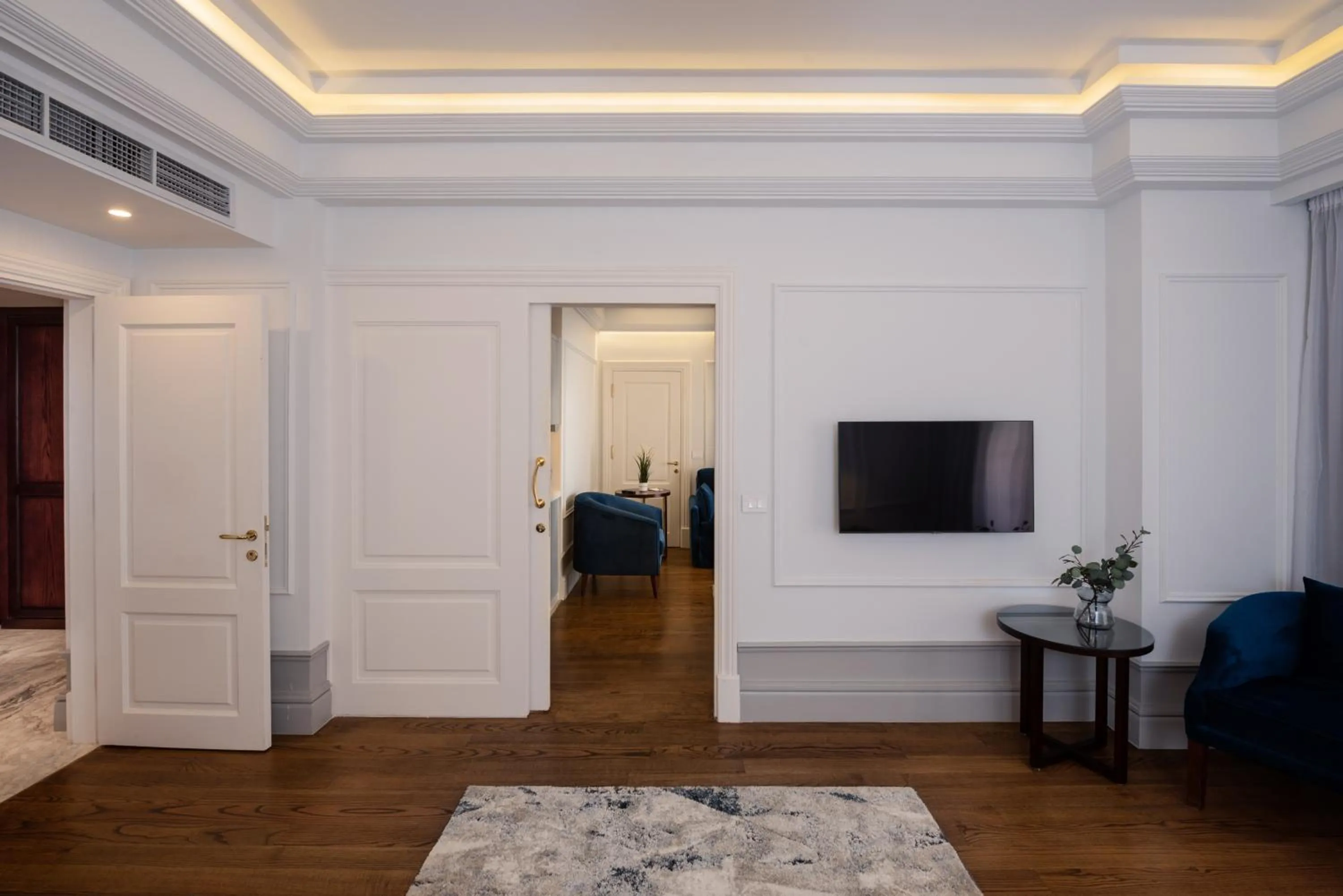 TV and multimedia in Maran Residence