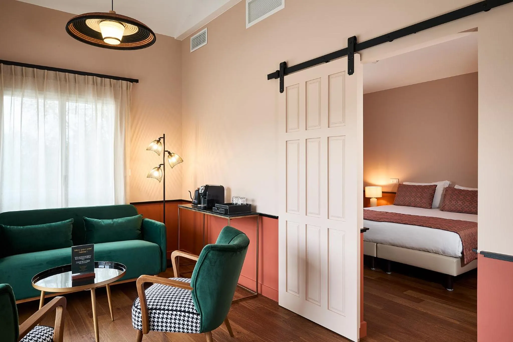 Bedroom, Bed in Hôtel Villa la Renaissance