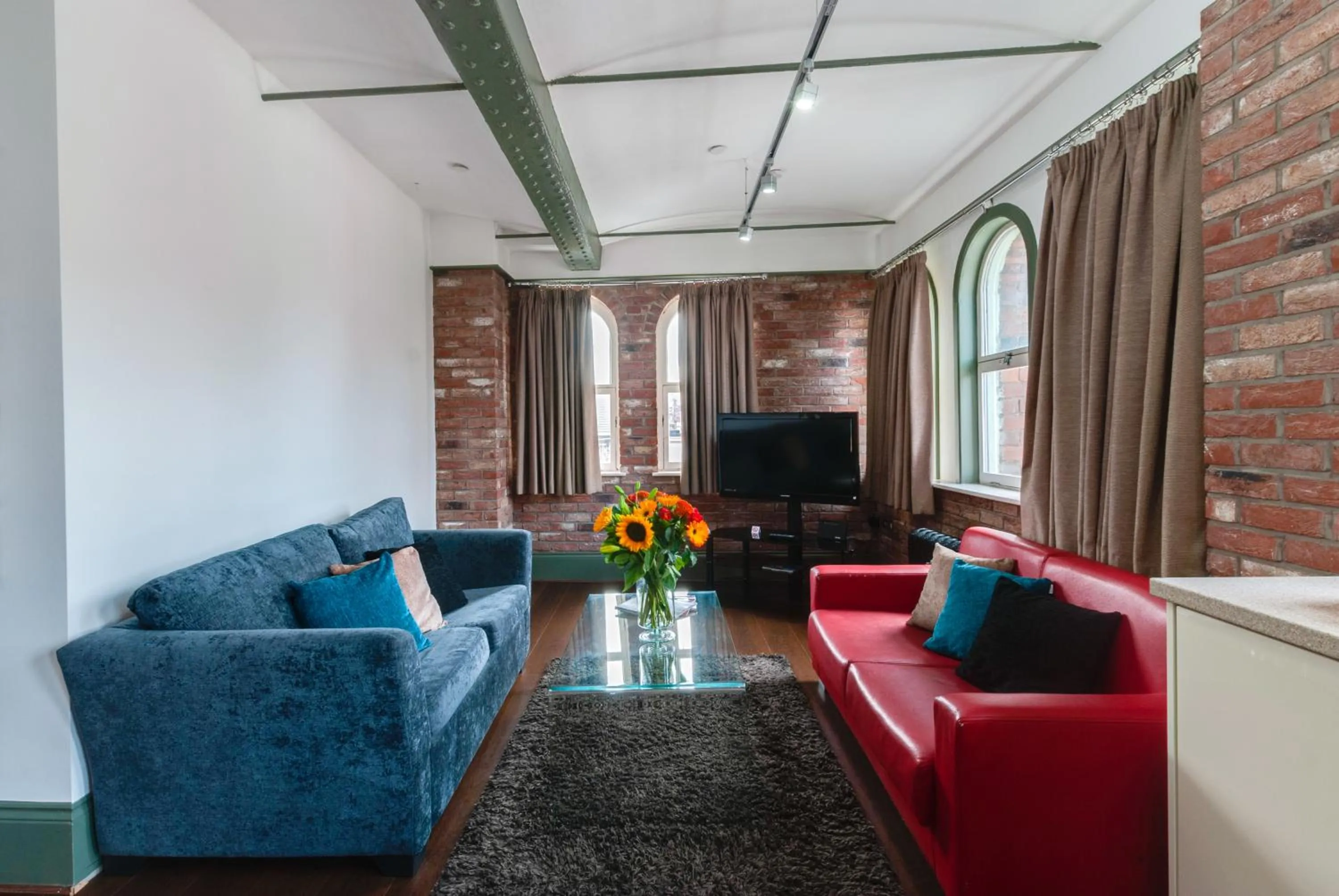 Communal lounge/ TV room in Base Serviced Apartments - Sir Thomas Street