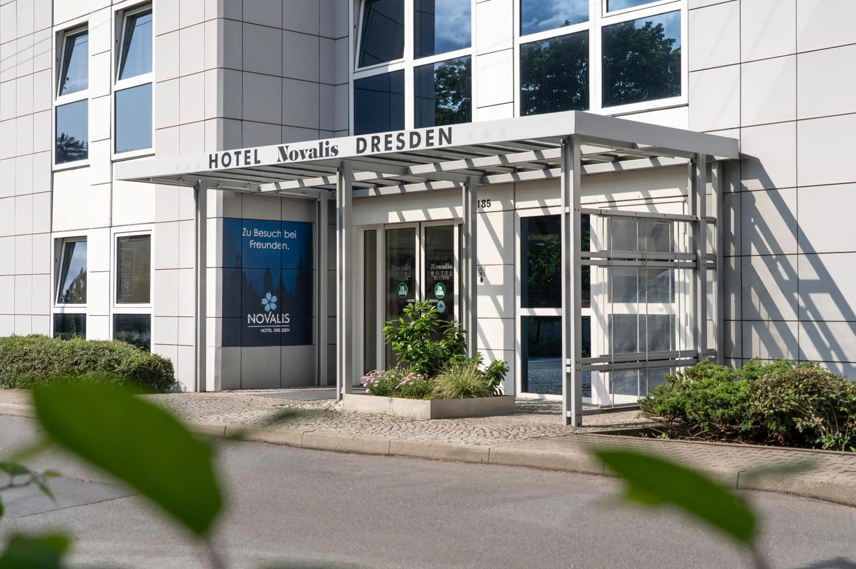 Property building in NOVALIS Hotel by AURUM Dresden