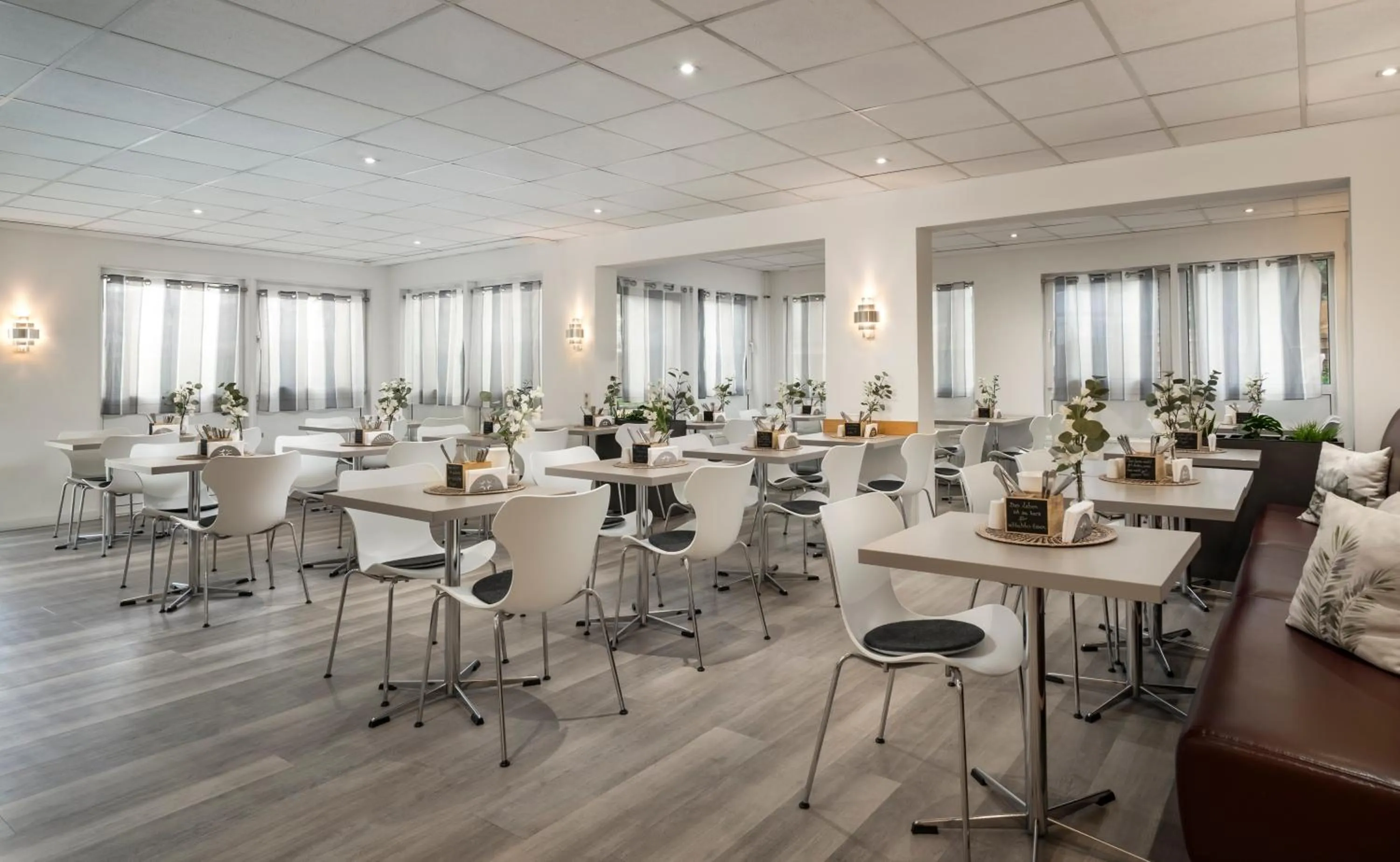 Breakfast in NOVALIS Hotel by AURUM Dresden