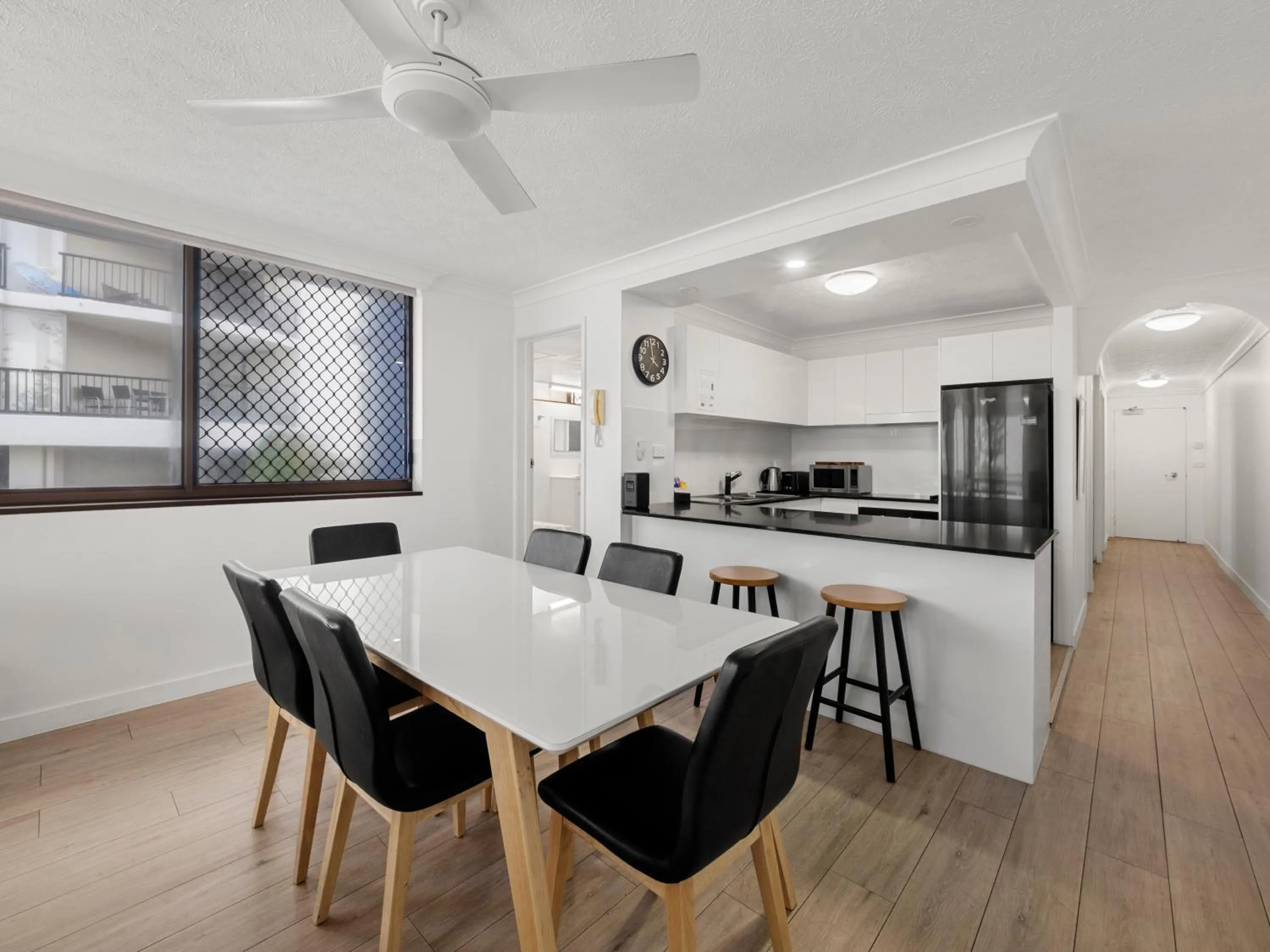 Aries Holiday Apartments