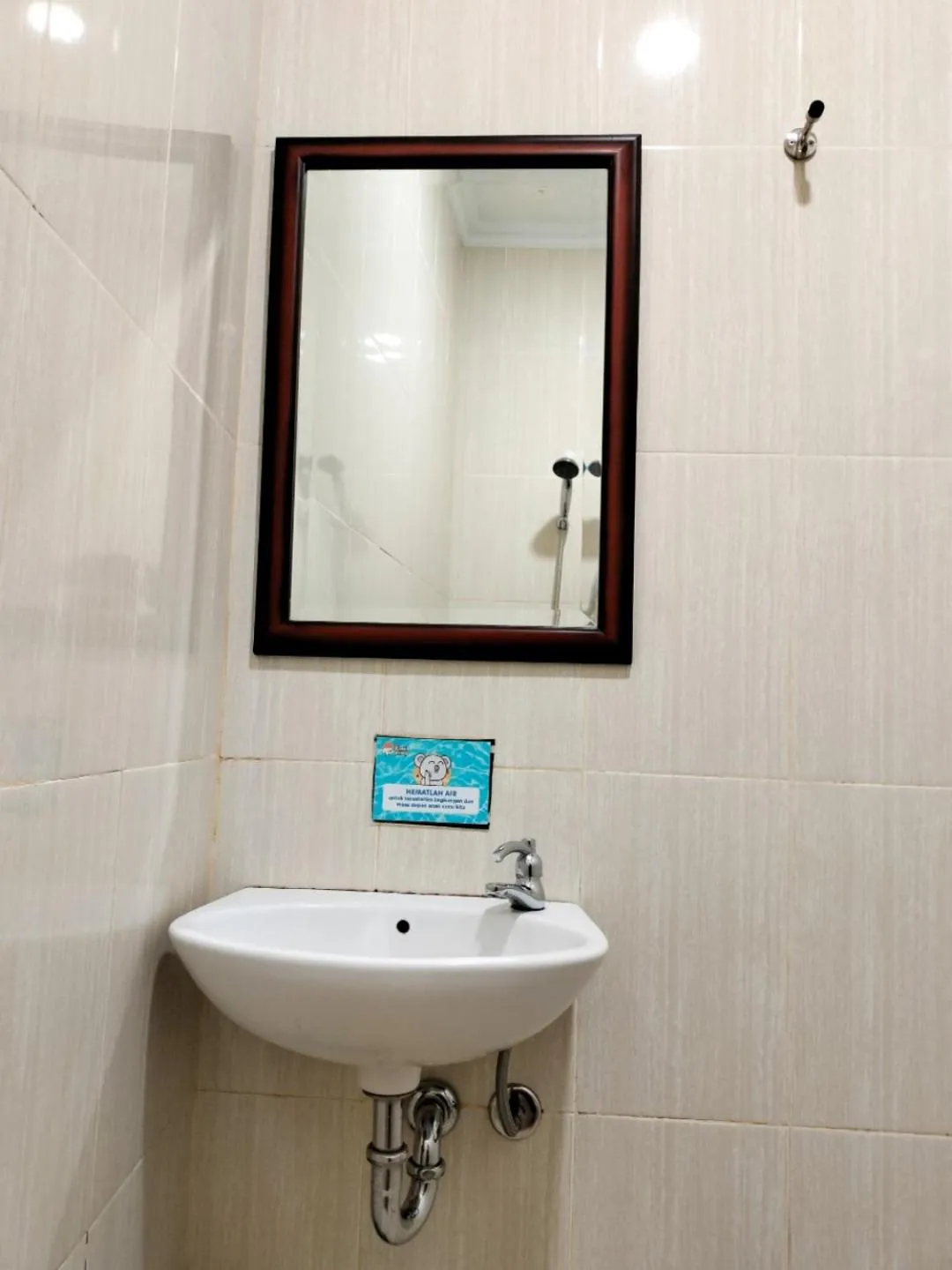 The Cabin Purwokinanti Hotel