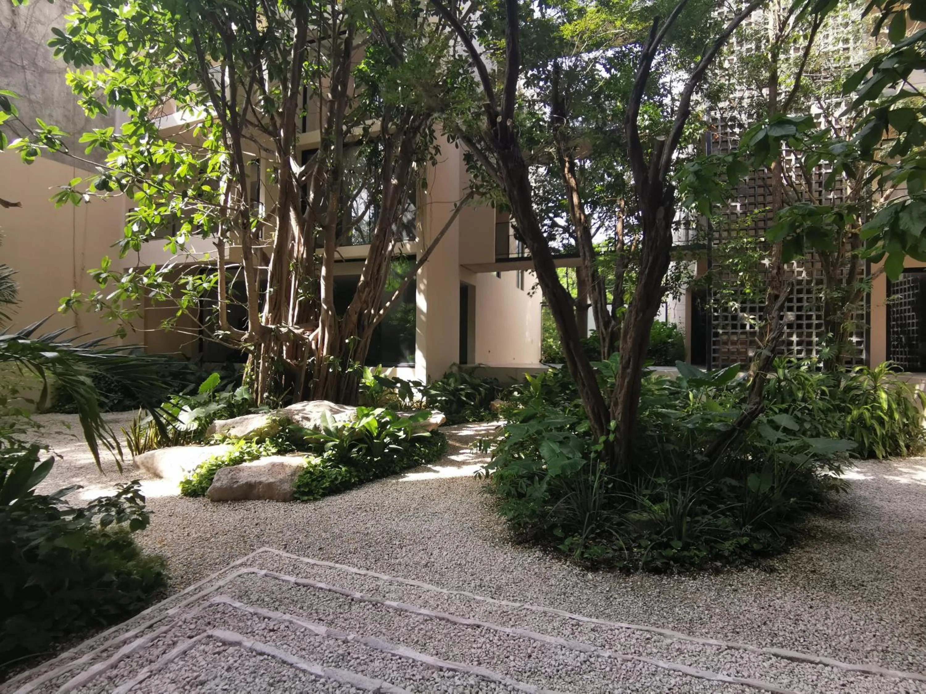 Garden in Kaab At The Park by The Spot Rentals