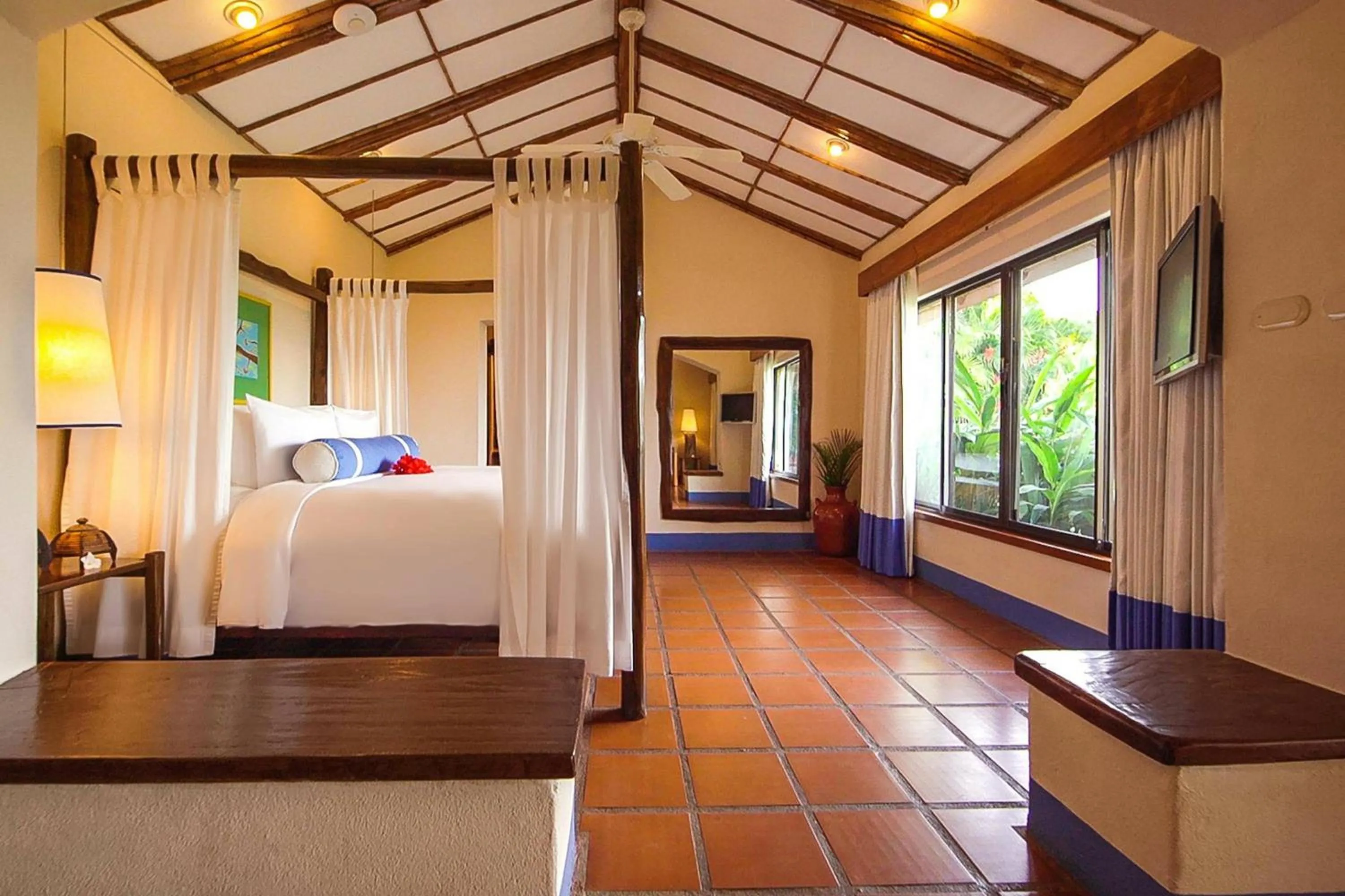 Bedroom in Punta Islita, Autograph Collection