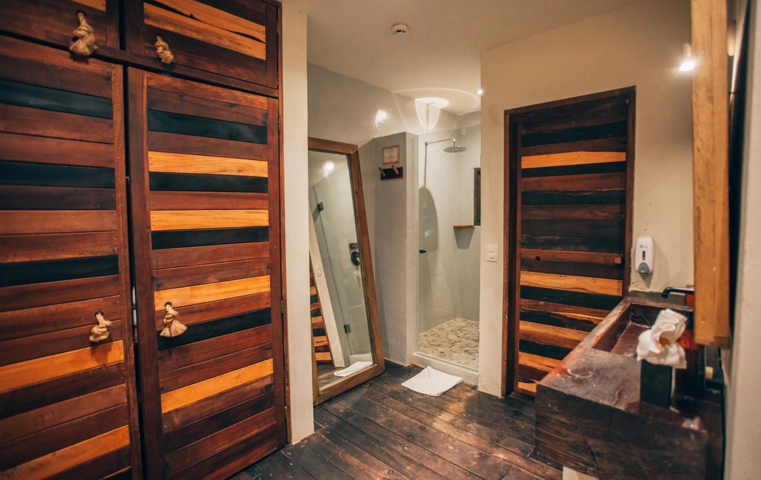 Bathroom in Orchid House Tulum Beach