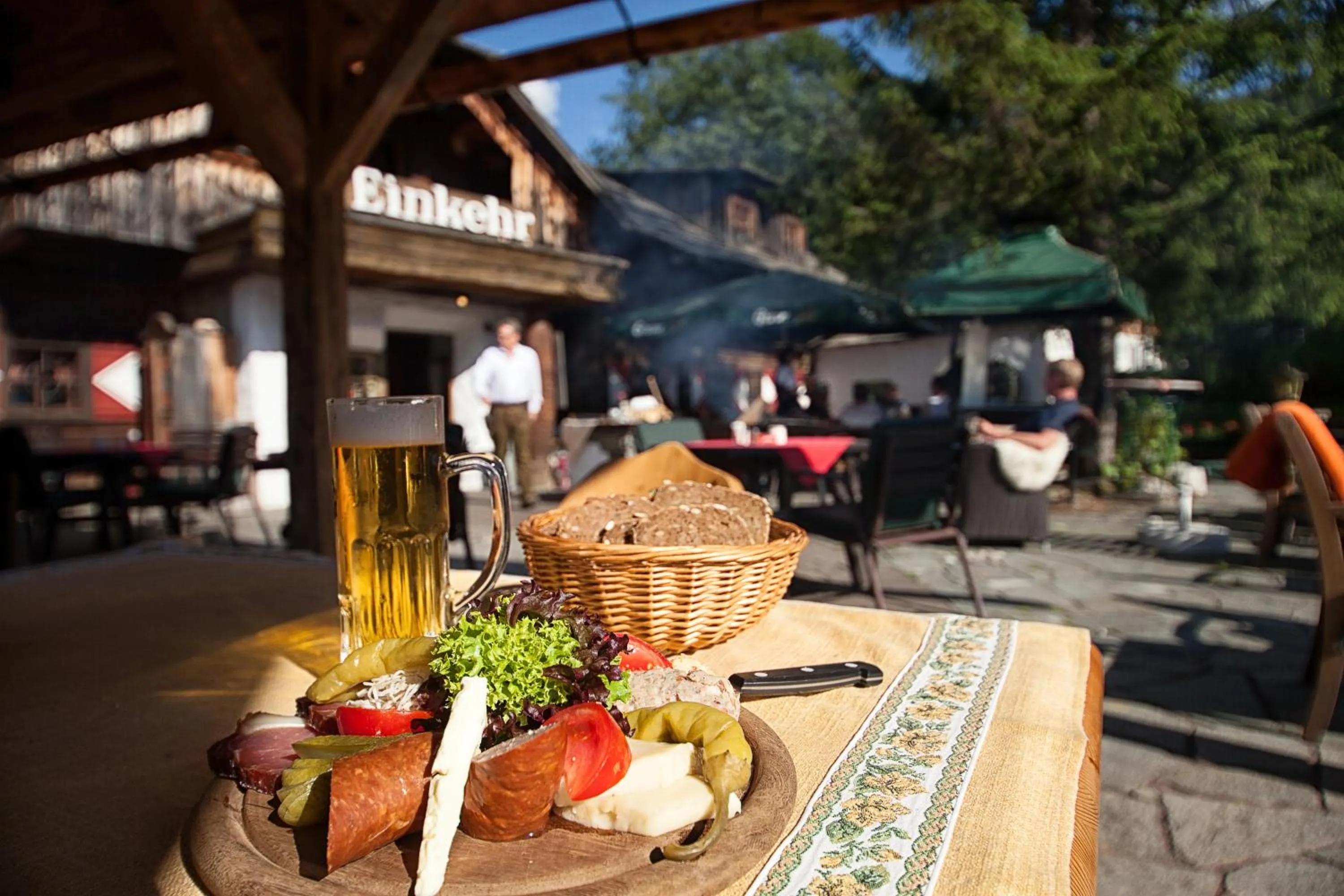 Restaurant/places to eat in Hotel Trattlerhof