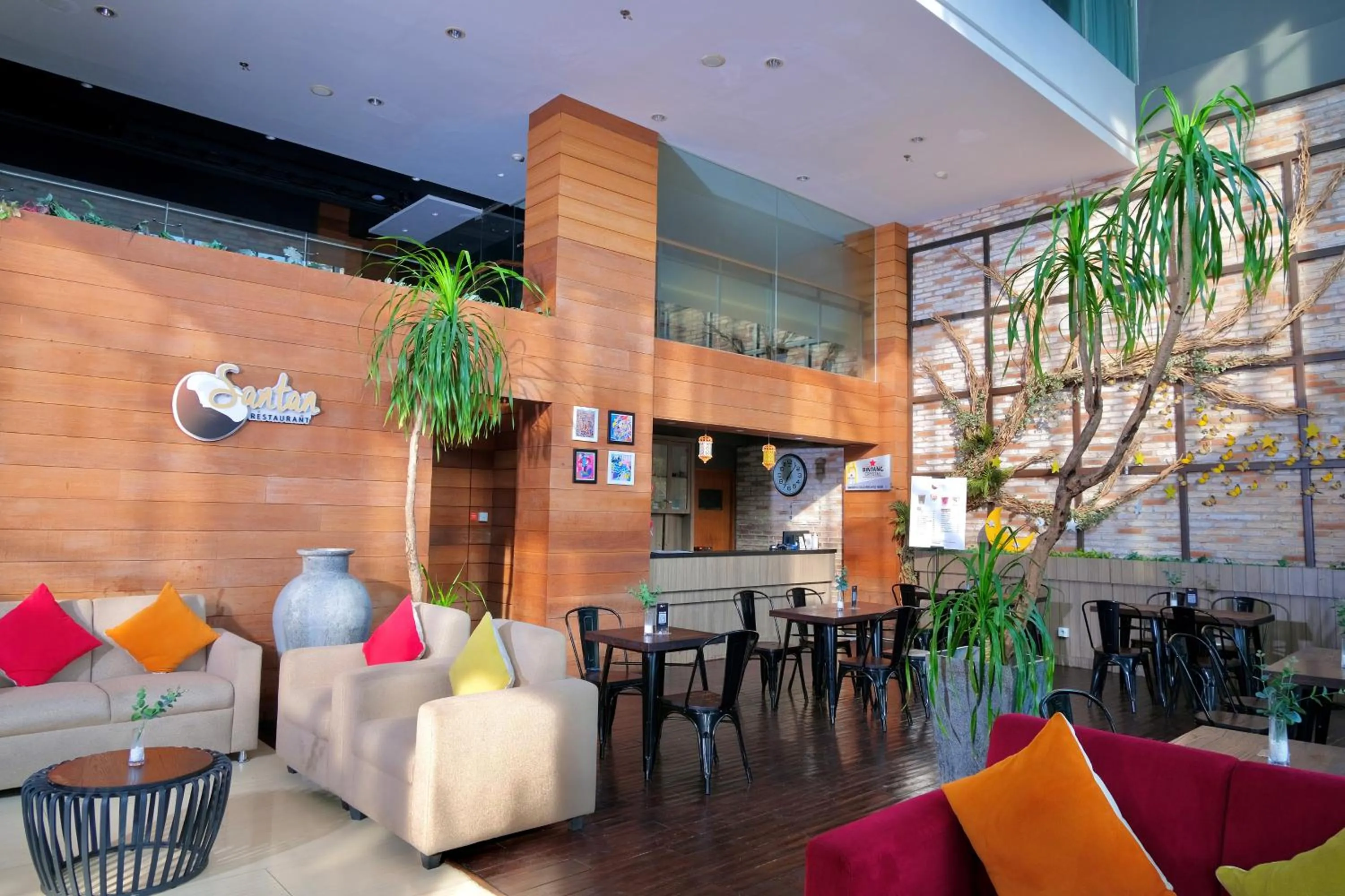 Lobby or reception in @Hom Semarang Simpang Lima