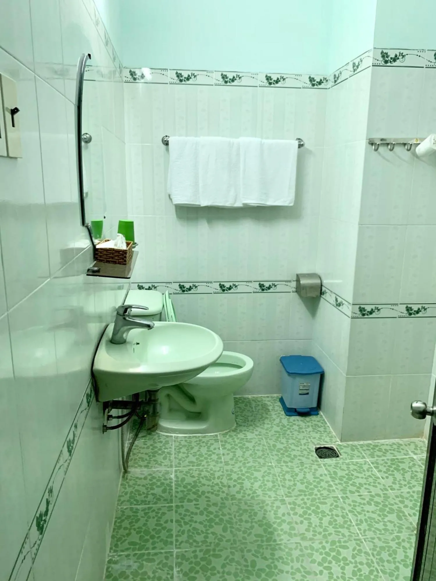 Bathroom in Thien Phuc Hotel