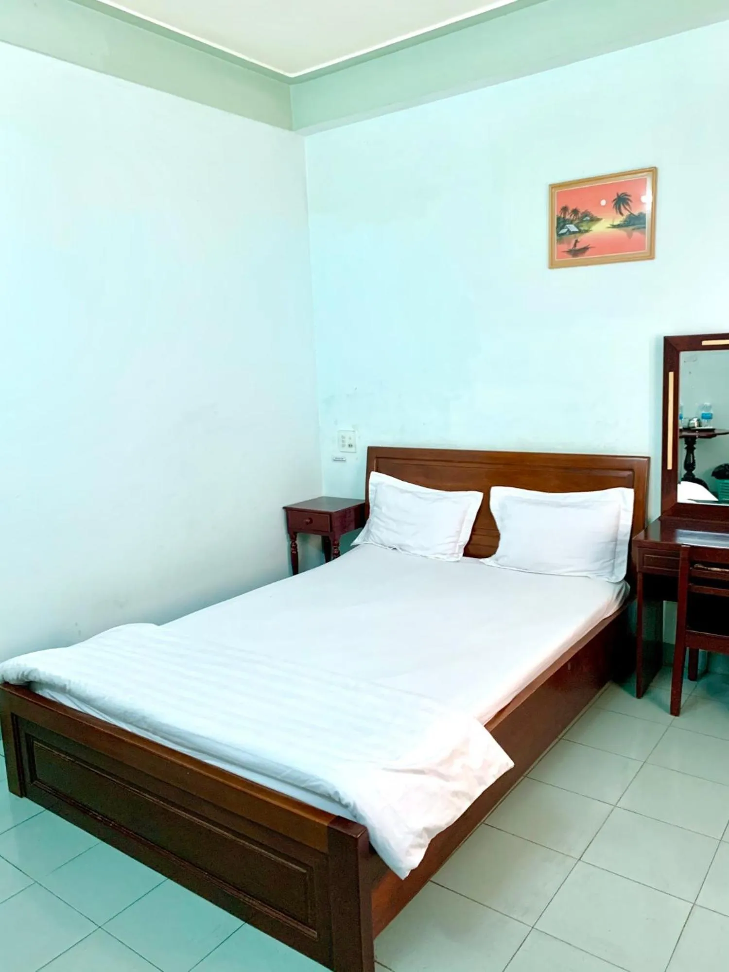 Bedroom, Bed in Thien Phuc Hotel