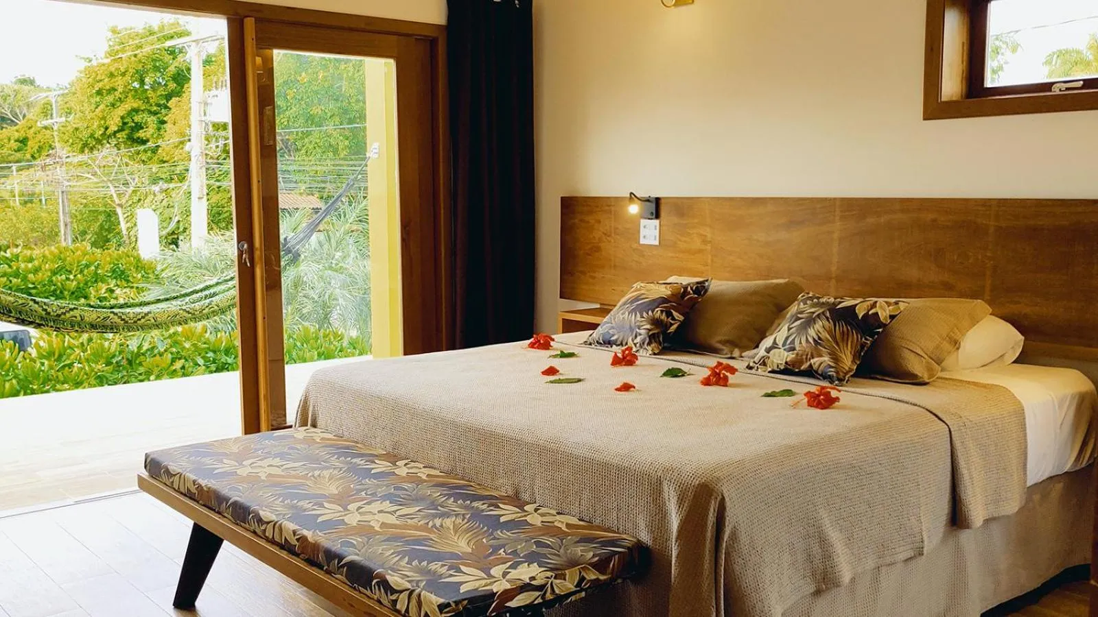 Bedroom, Bed in Pousada Vila Araticum