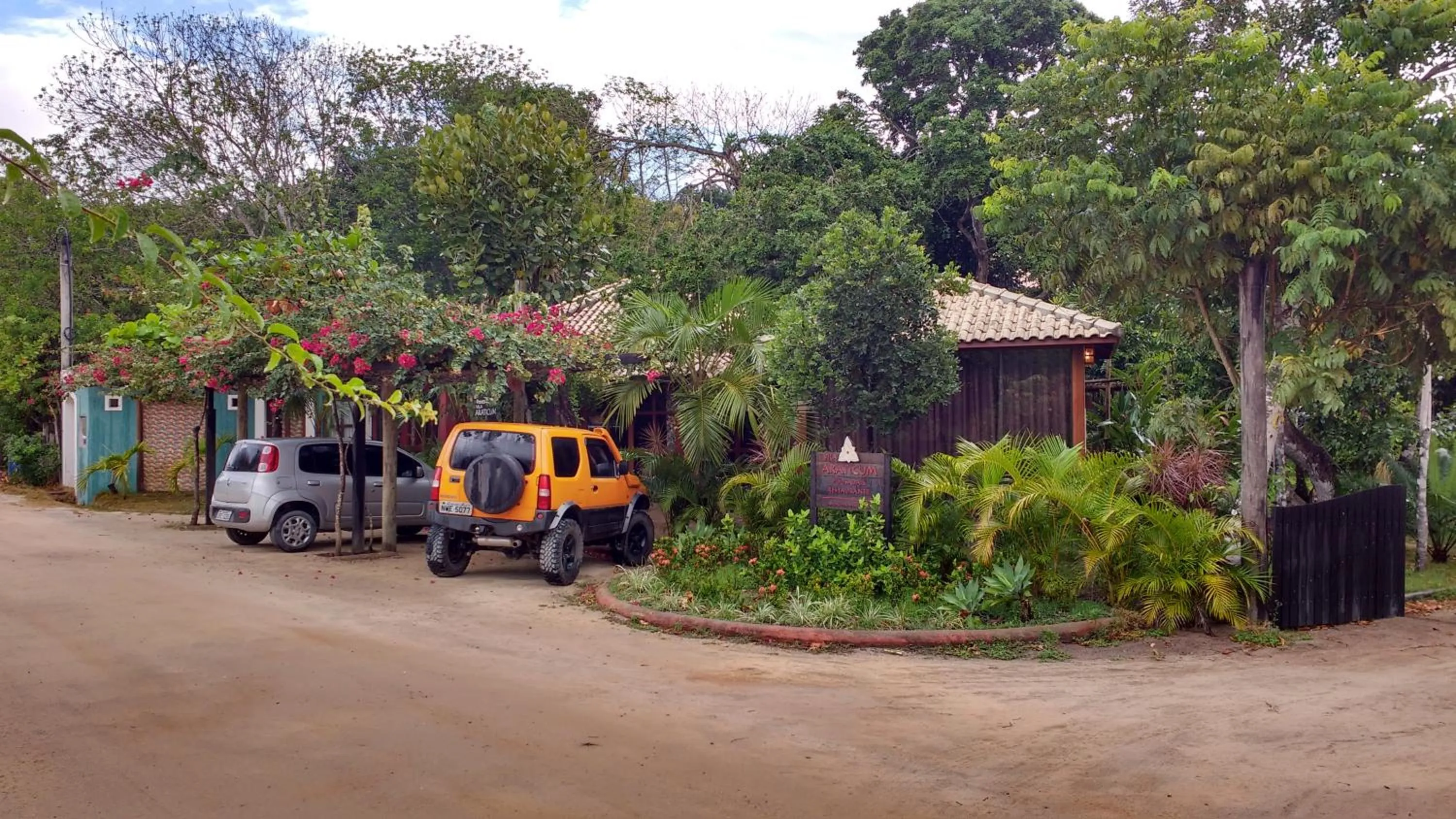 Facade/entrance in Pousada Vila Araticum