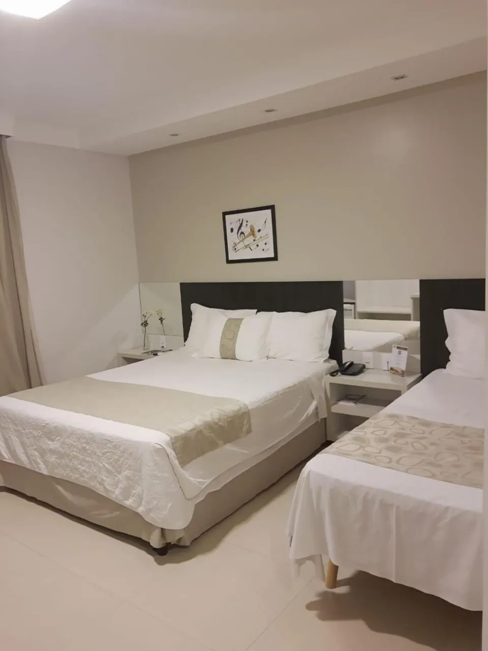 Bed in L´acordes Hotel