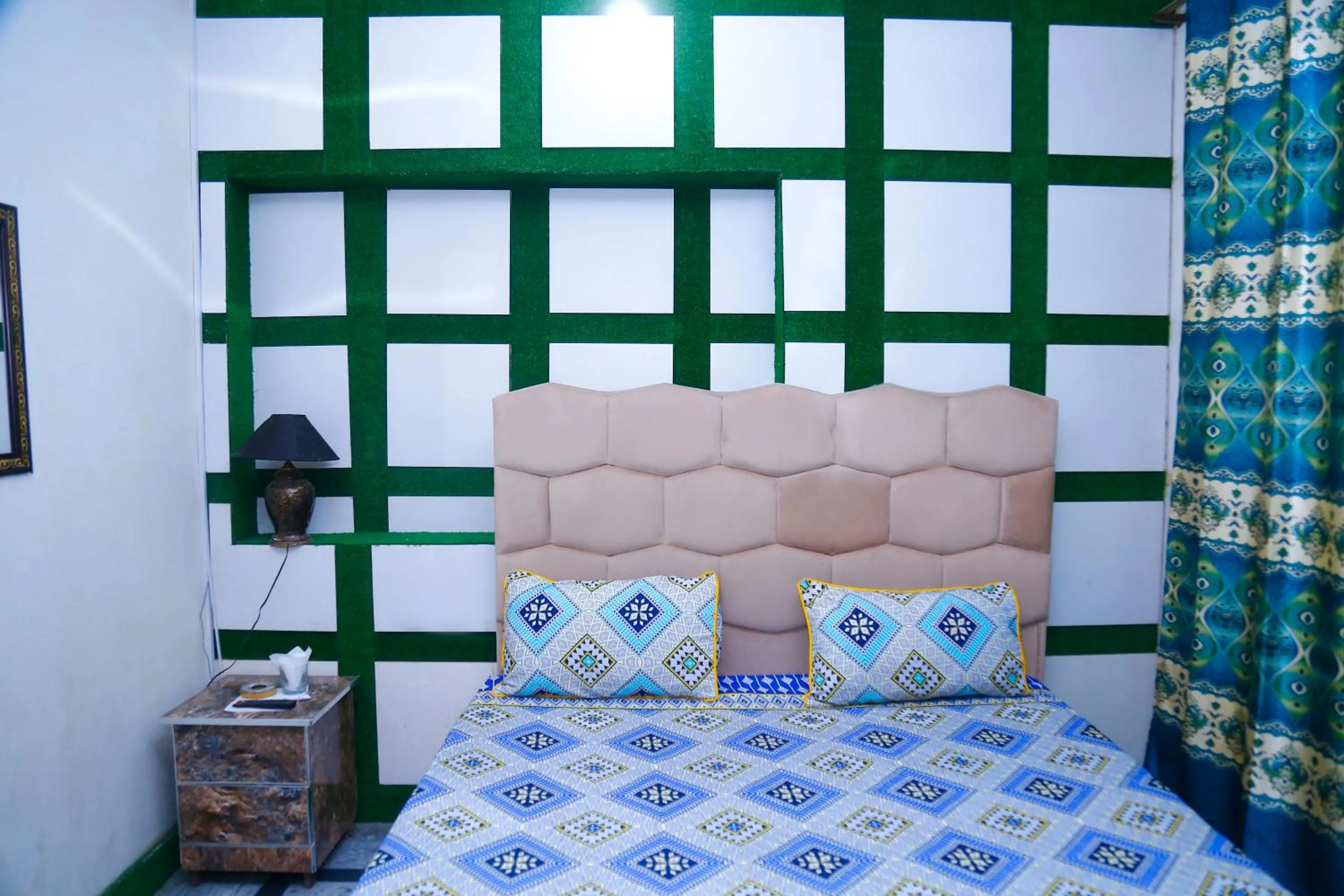 Bed in New Taj Hotel