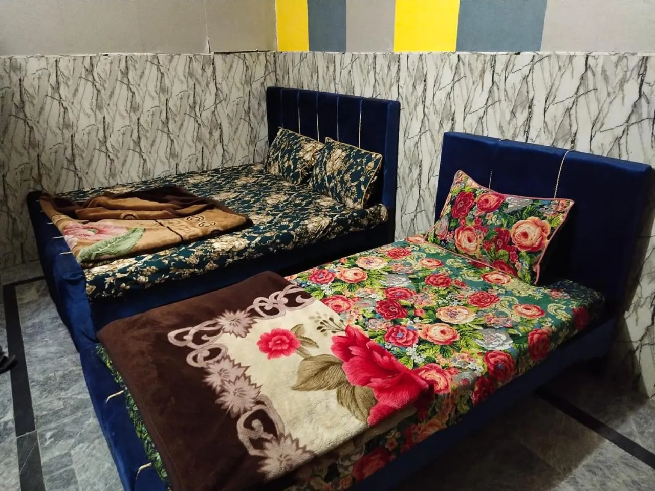 Bed in New Taj Hotel