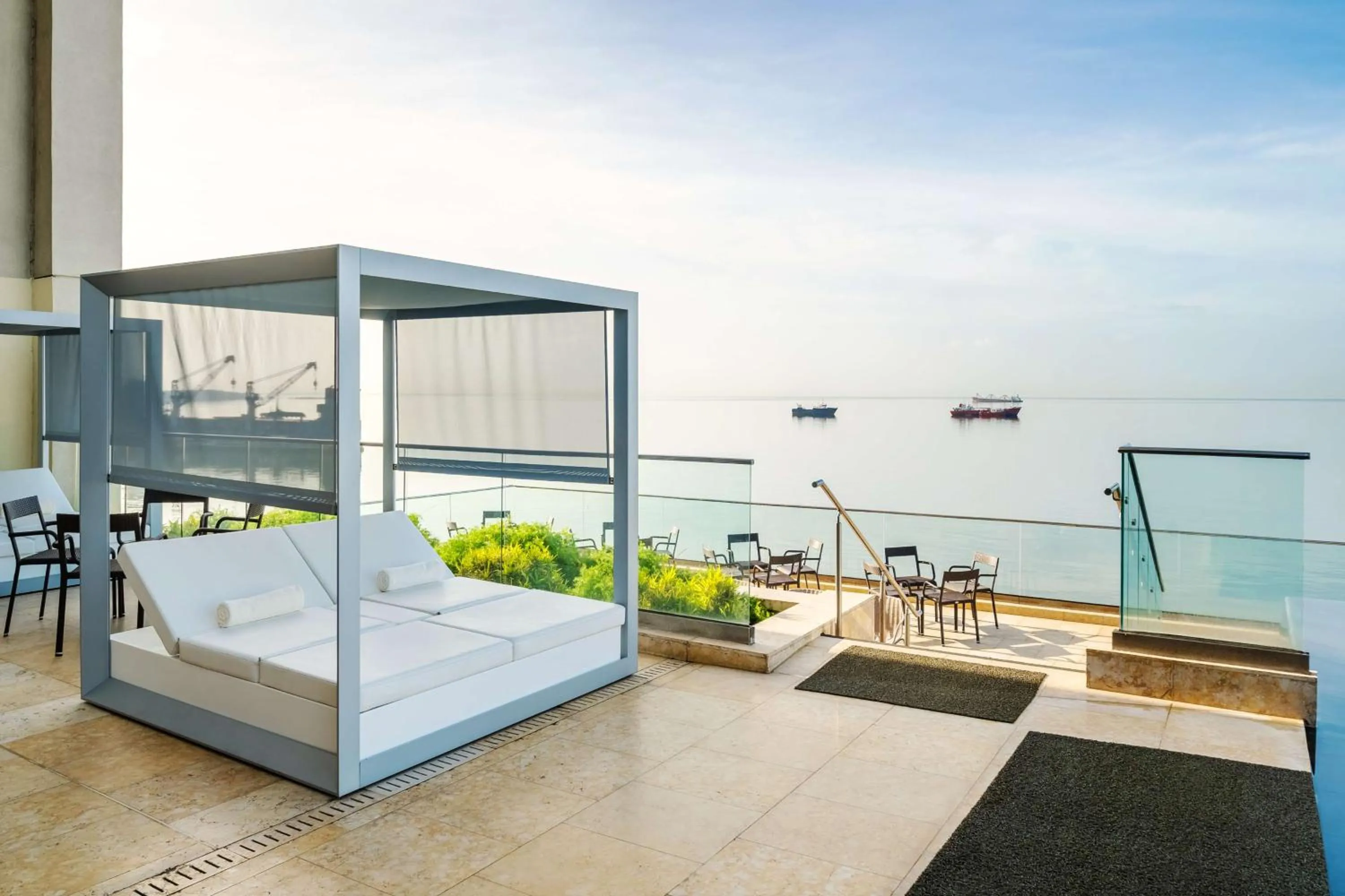 On site, Bed in Hyatt Regency Trinidad