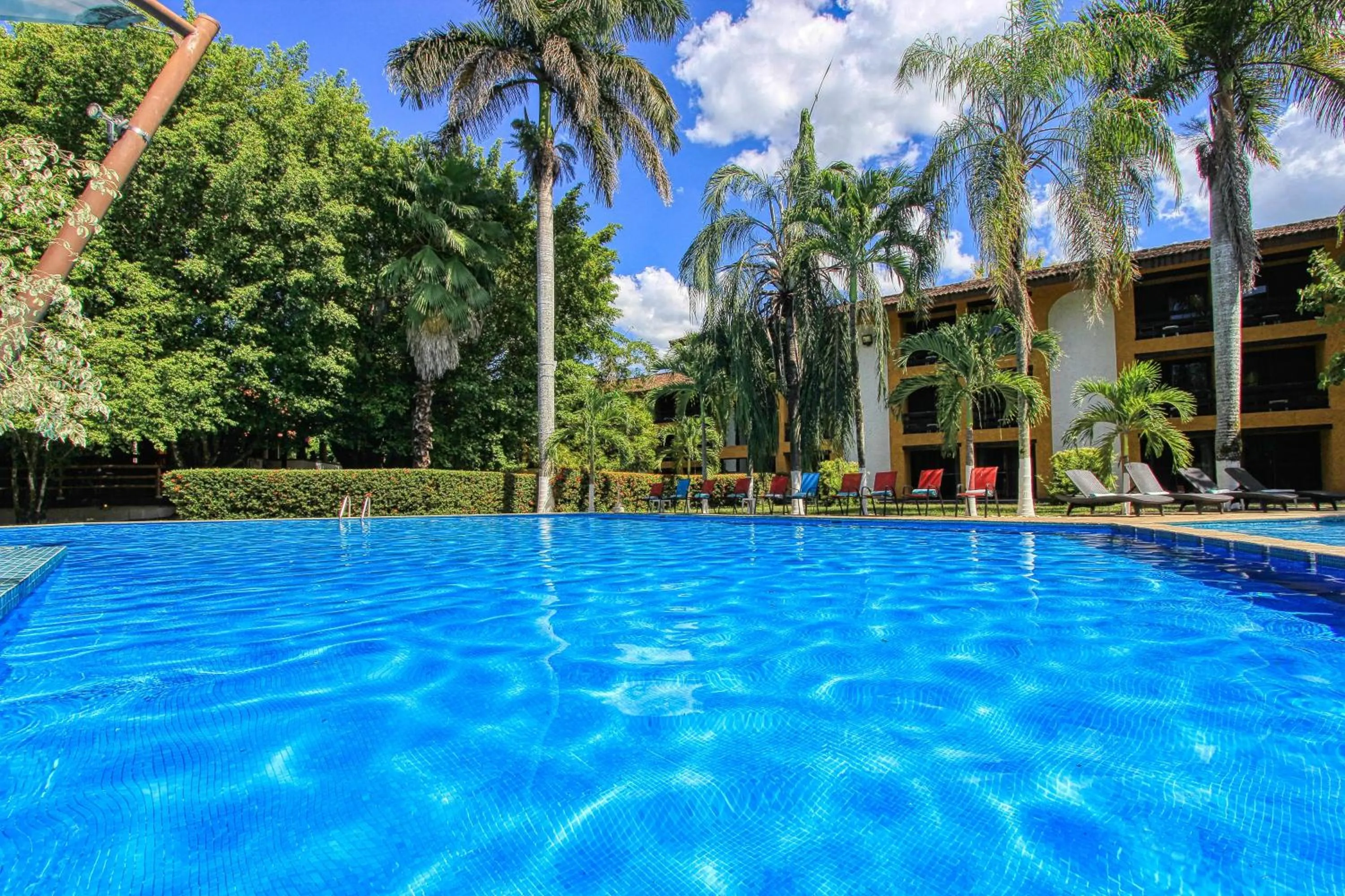 Swimming pool in Hotel Ciudad Real Palenque