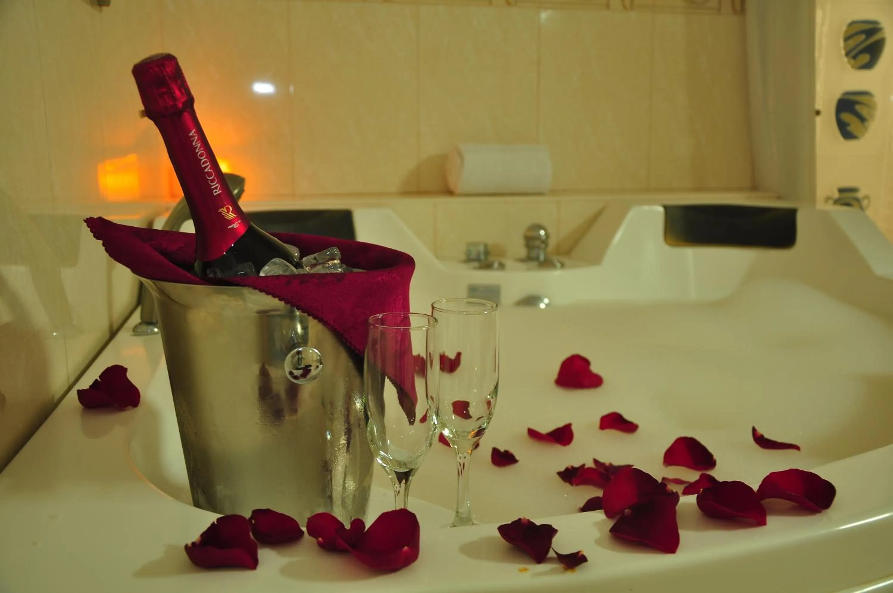 Bathroom in Kingdom Hotel