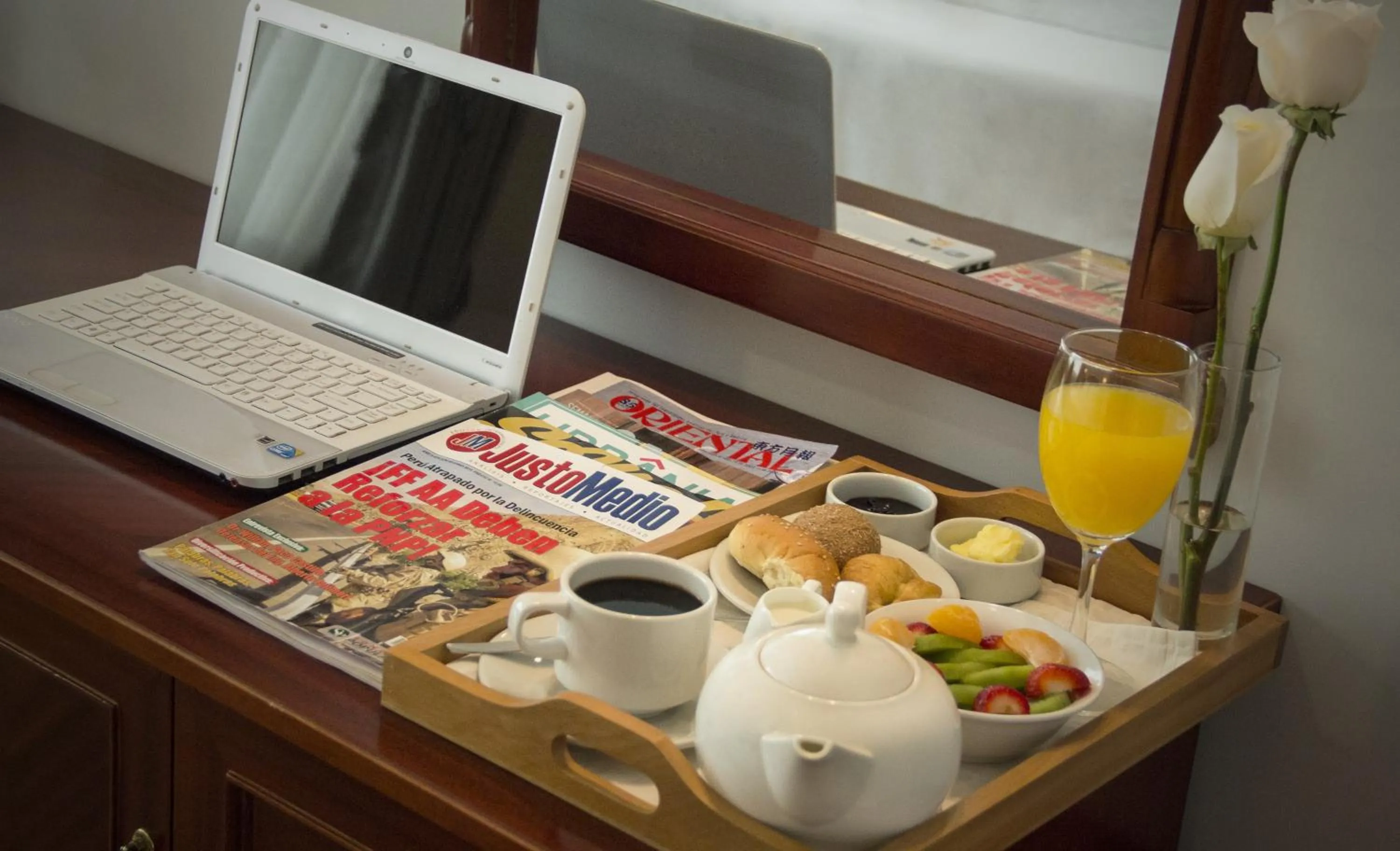 Seating area in Kingdom Hotel