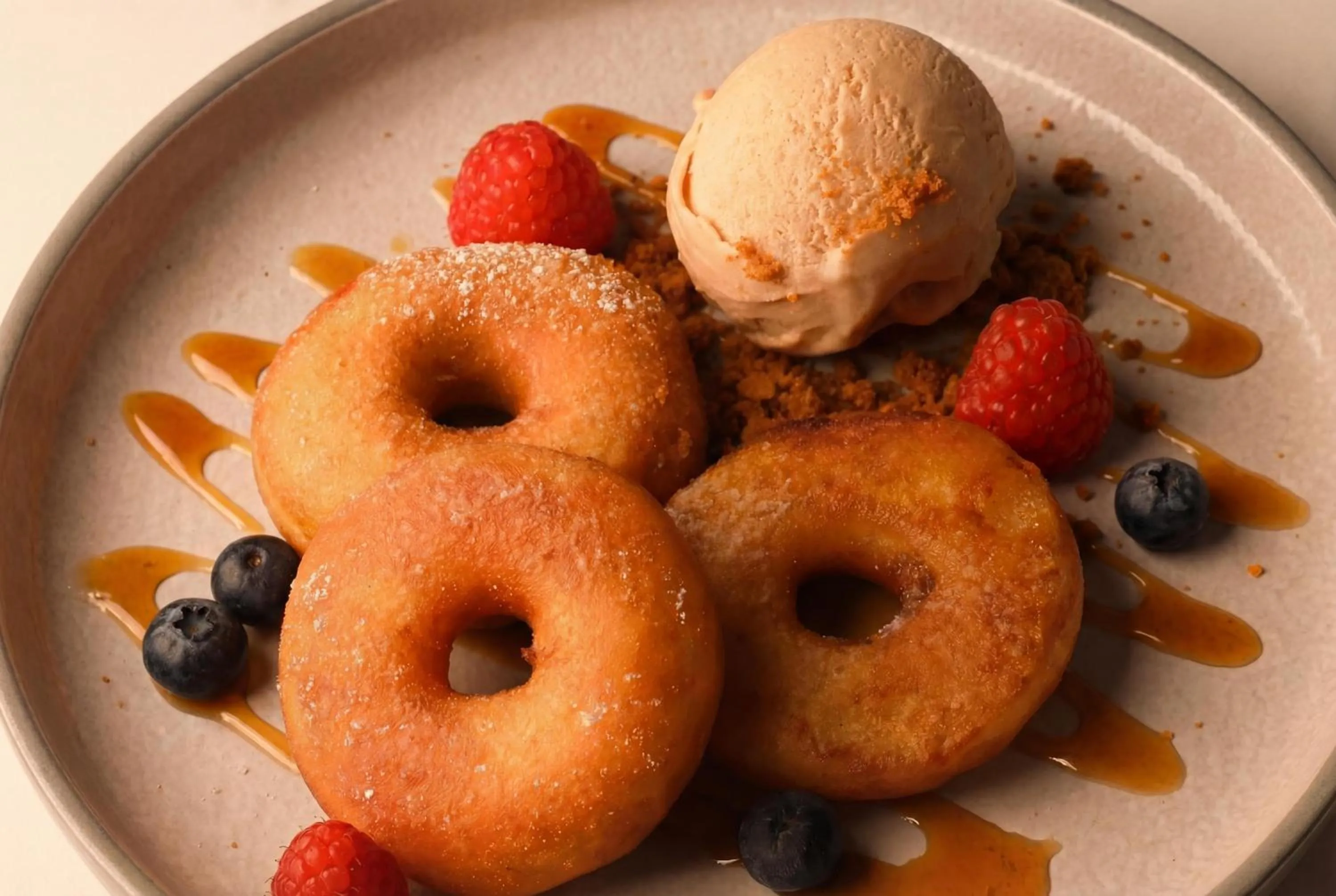 Restaurant/places to eat in Radisson Blu, Basel