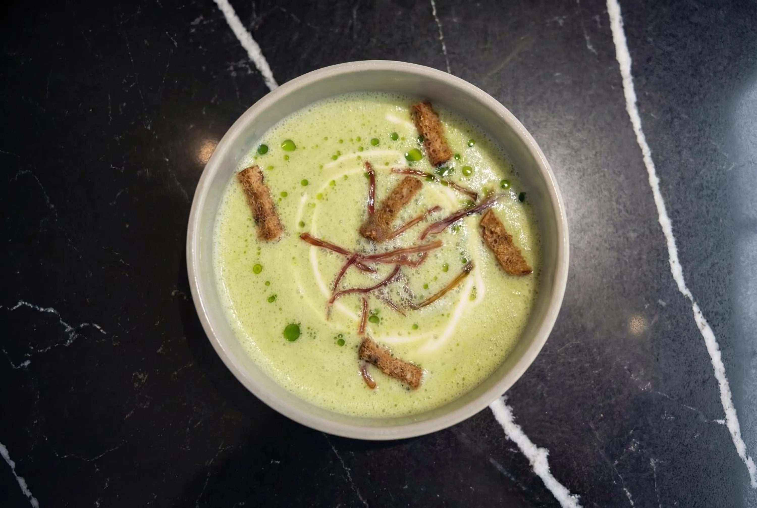 Restaurant/places to eat in Radisson Blu, Basel