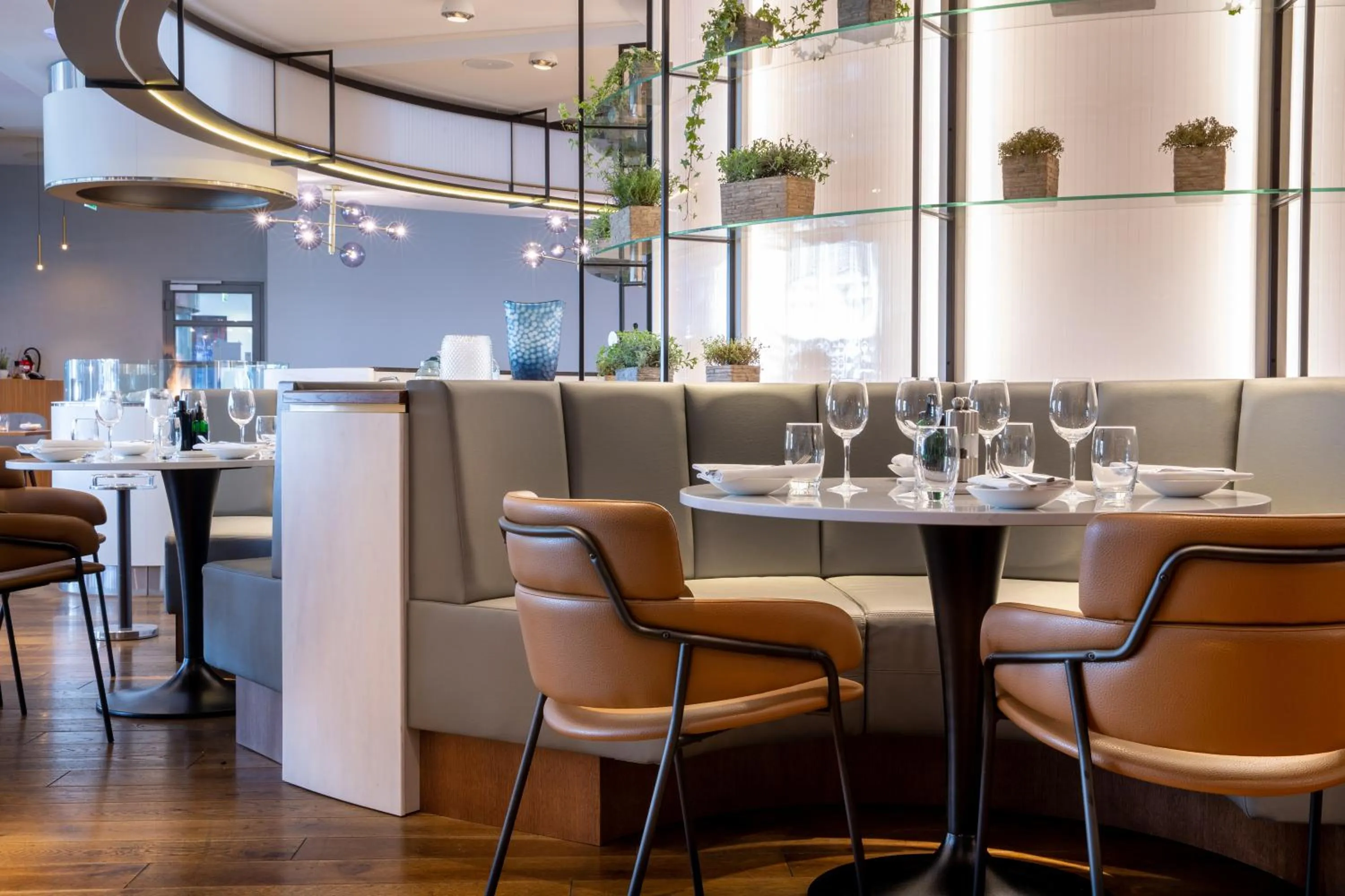Restaurant/places to eat in Radisson Blu, Basel