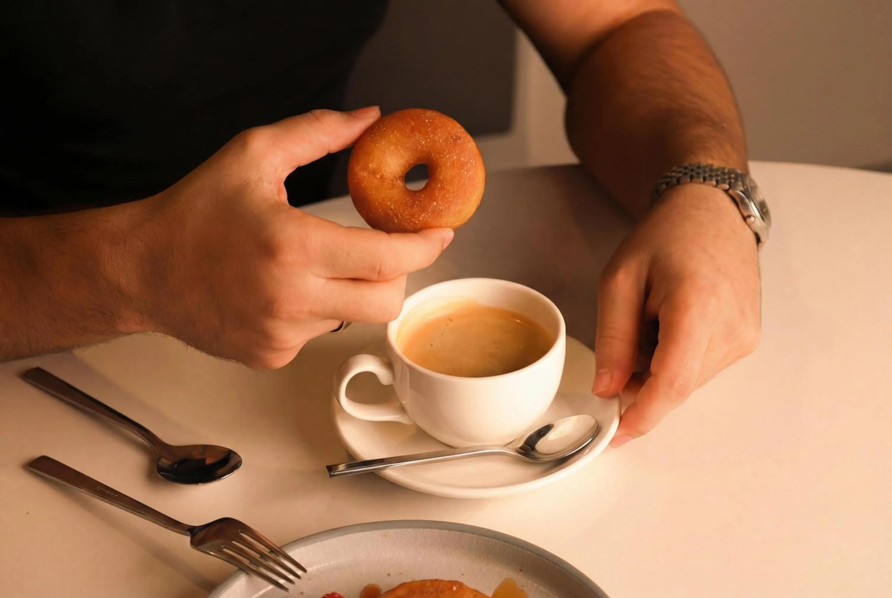 Restaurant/places to eat in Radisson Blu, Basel