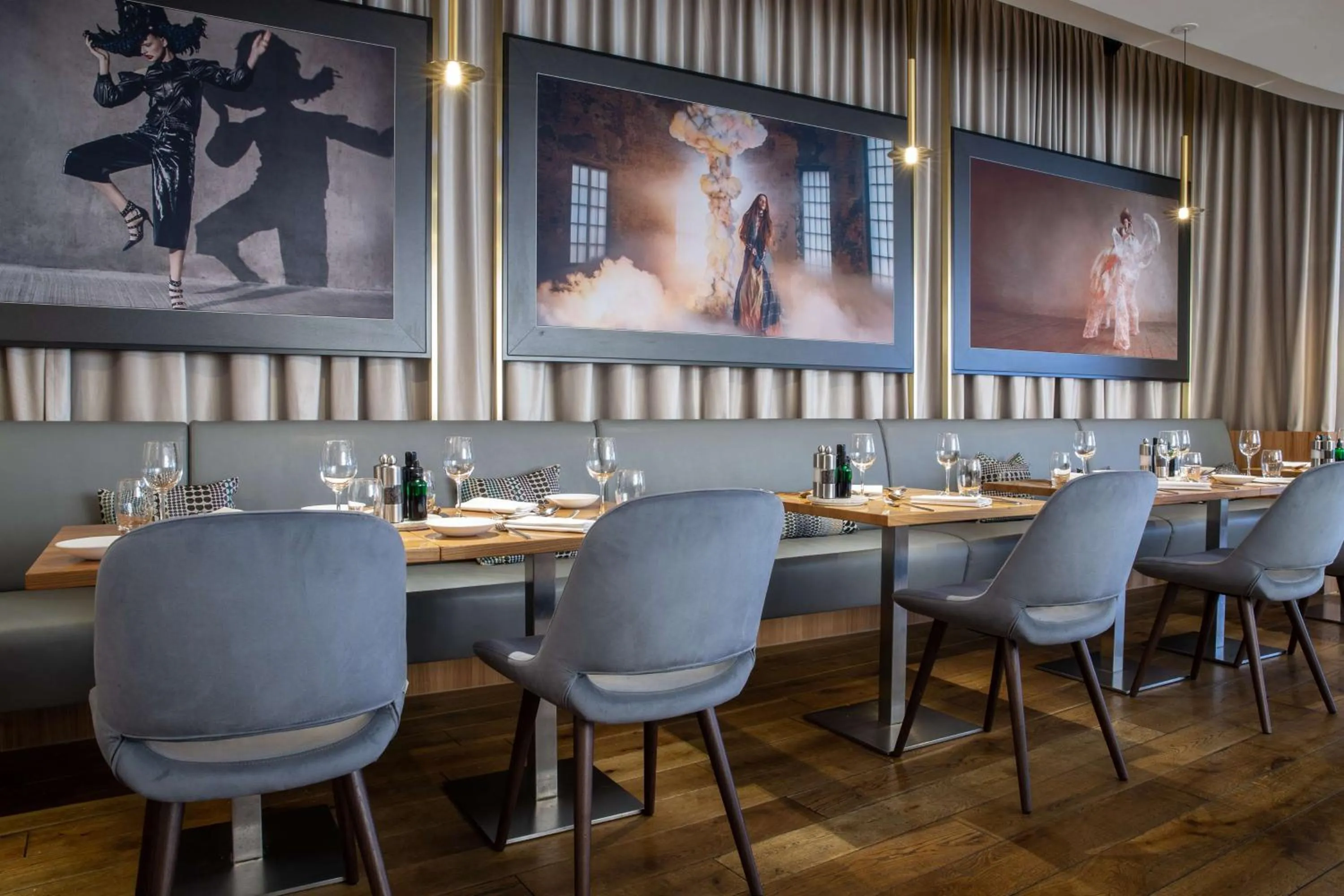 Restaurant/places to eat in Radisson Blu, Basel