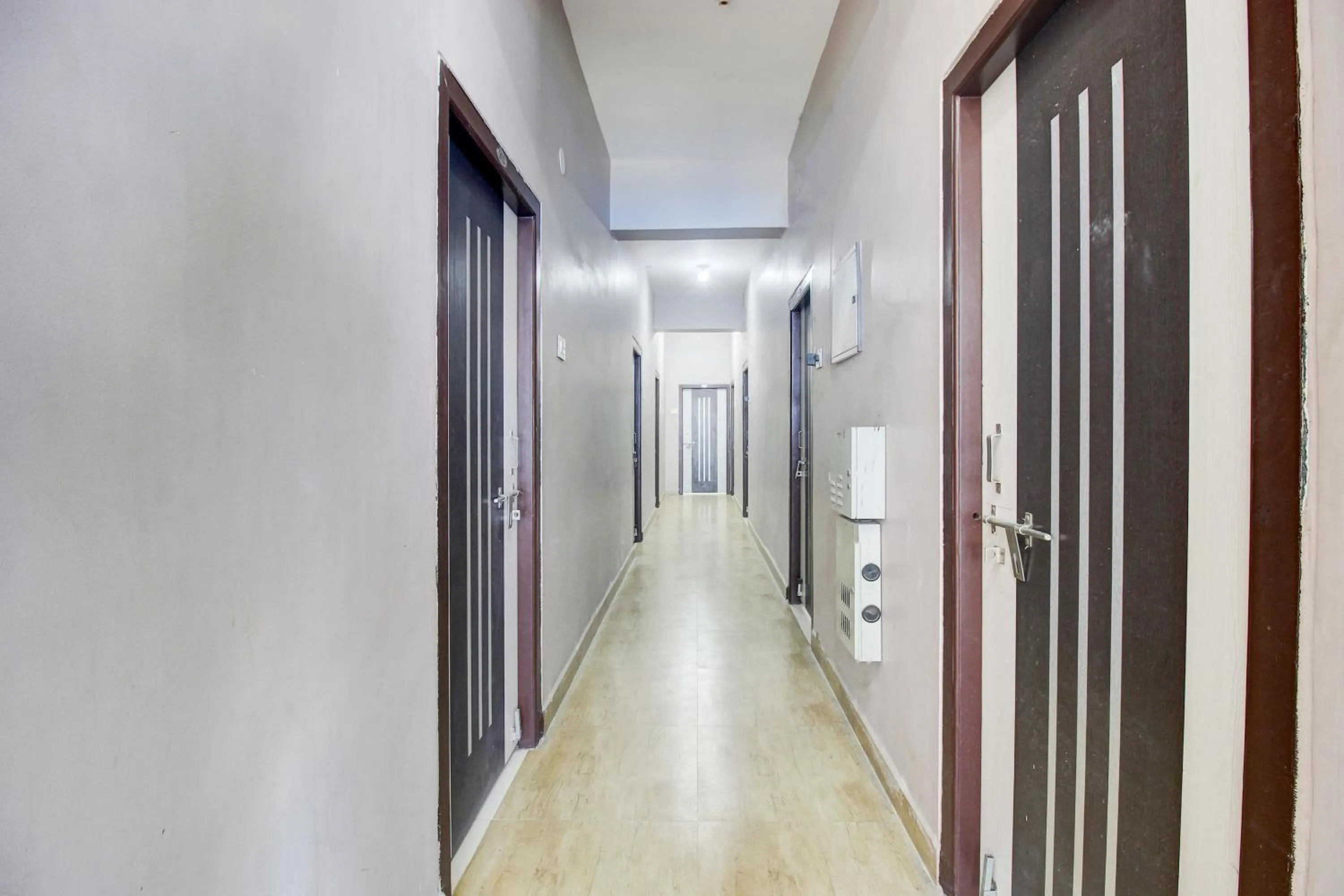 Hotel O REDDY'S GRAND LUXURY ROOMS