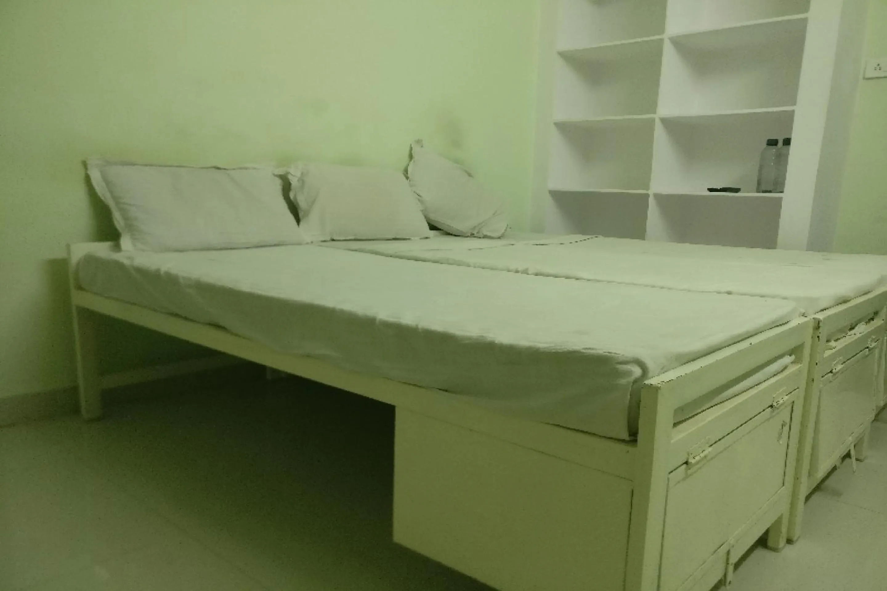 Bedroom in Hotel O REDDY'S GRAND LUXURY ROOMS