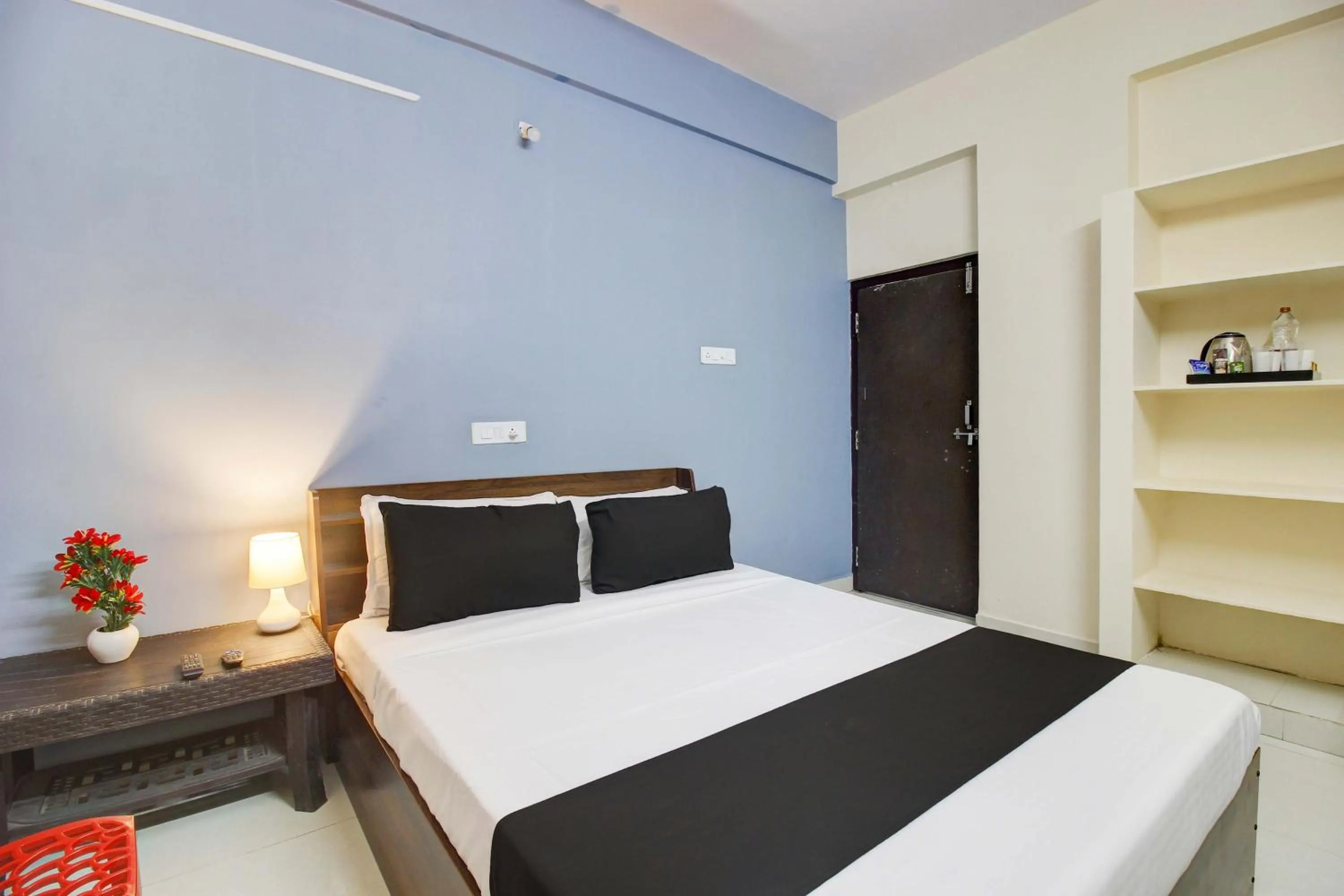 Bedroom in Hotel O REDDY'S GRAND LUXURY ROOMS