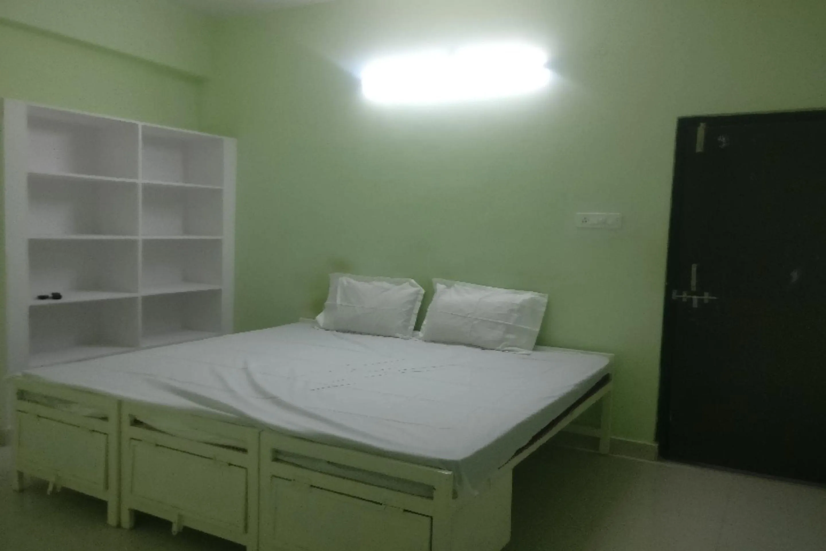 Bedroom in Hotel O REDDY'S GRAND LUXURY ROOMS