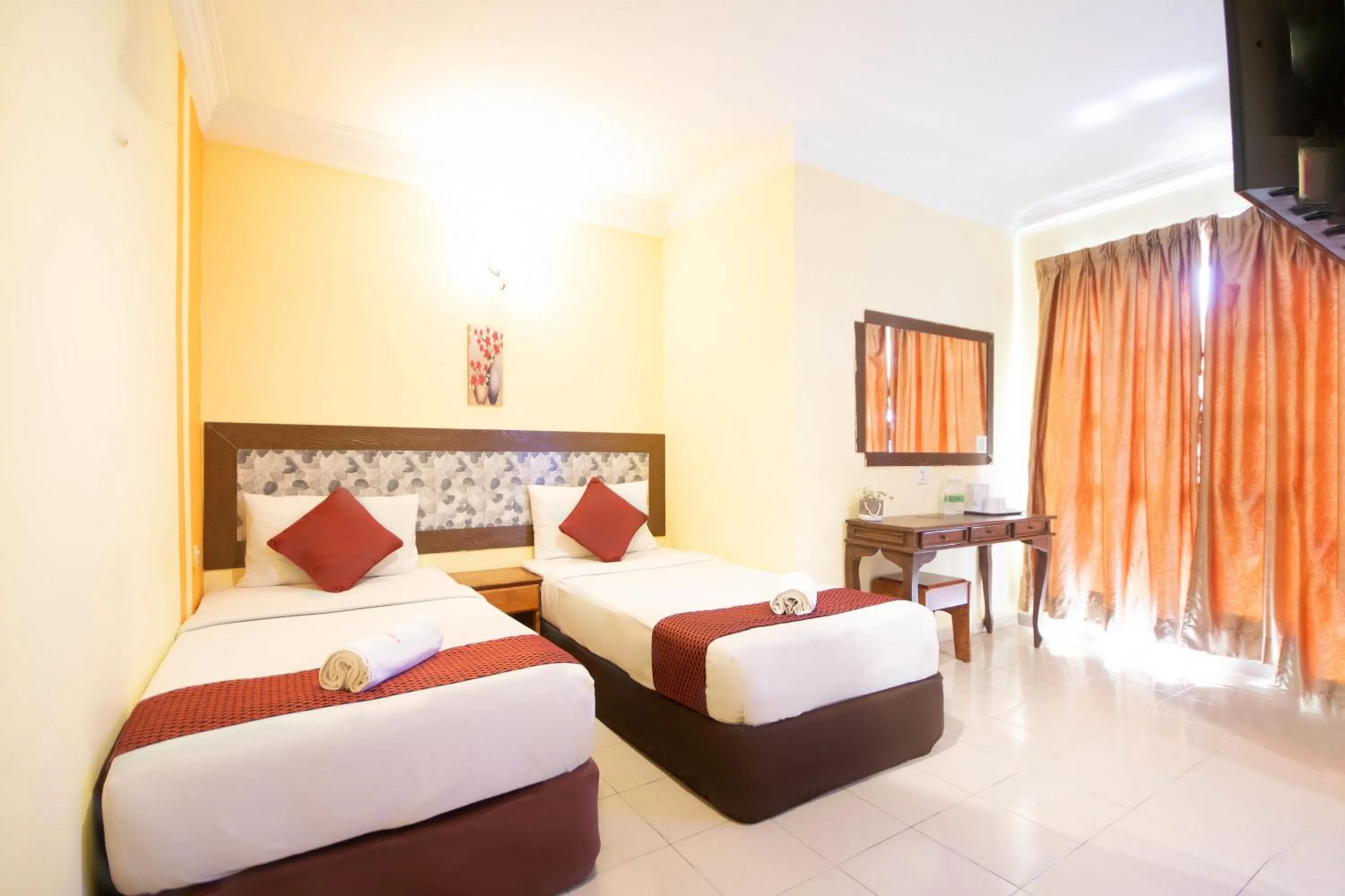 Bedroom, Bed in Sun Inns Tambun