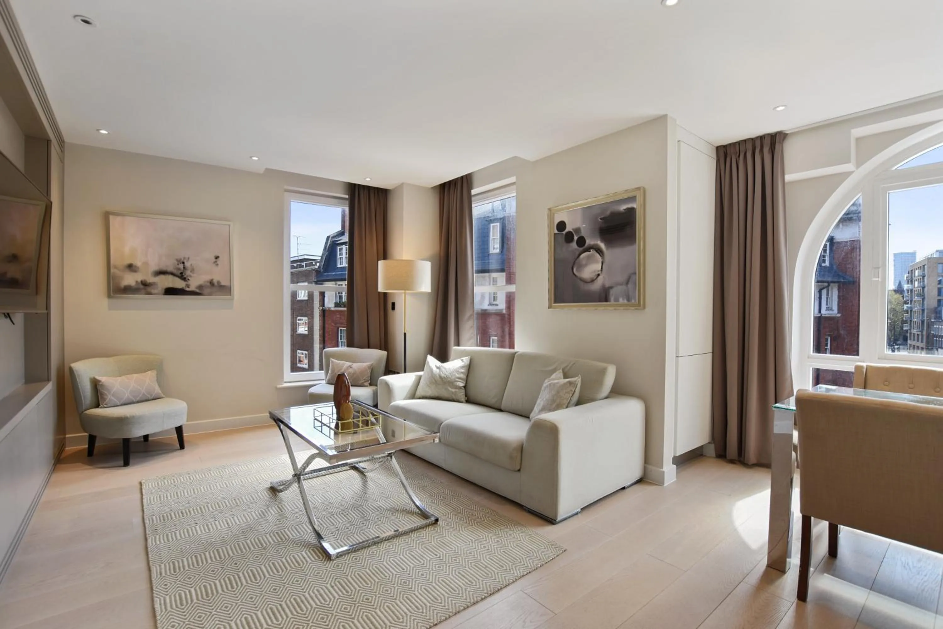 Living room in Vauxhall Bridge Road by Aeria Apartments