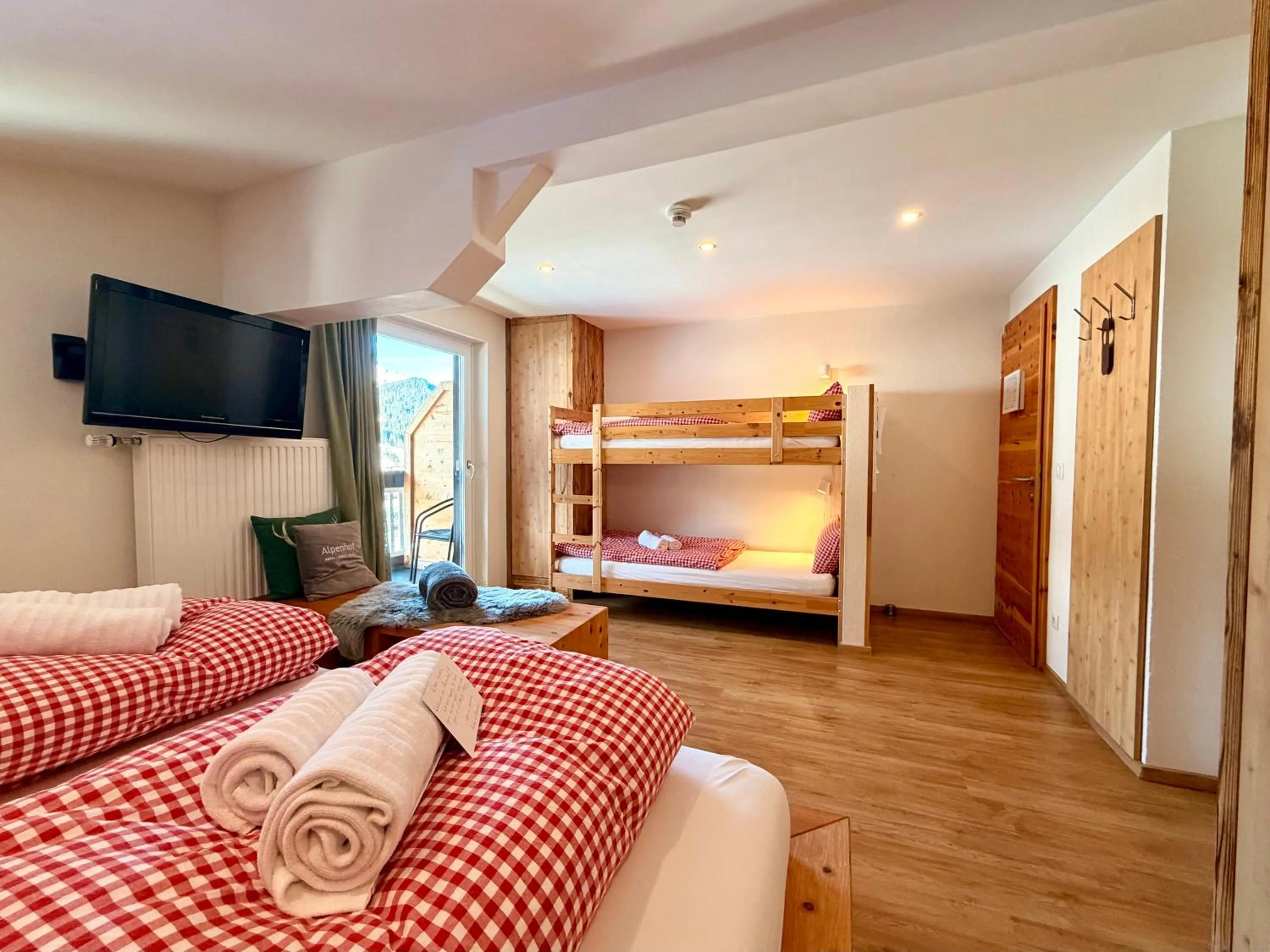 Bed in Boutique Hotel Alpenhof