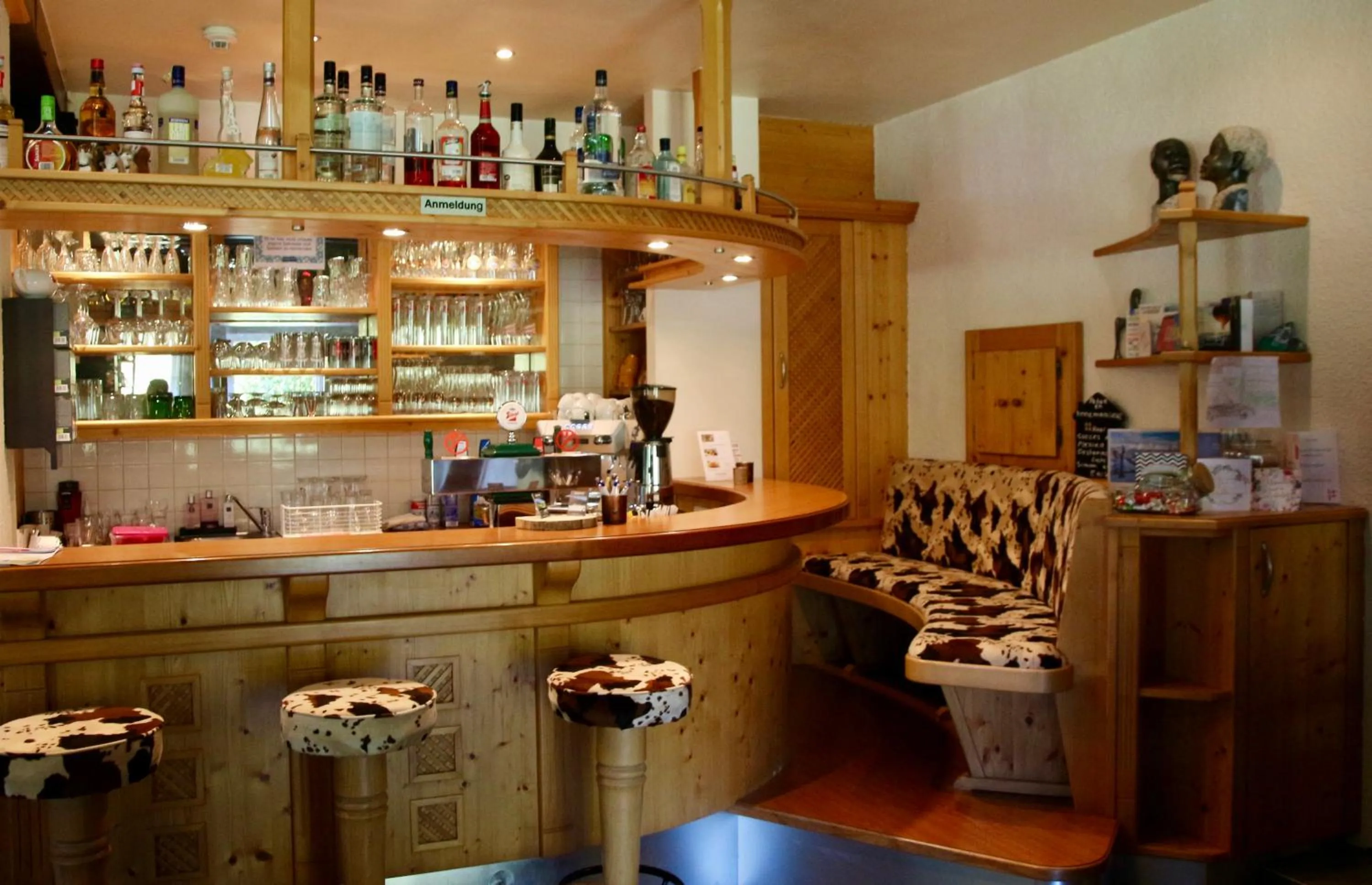 Restaurant/places to eat in Boutique Hotel Alpenhof