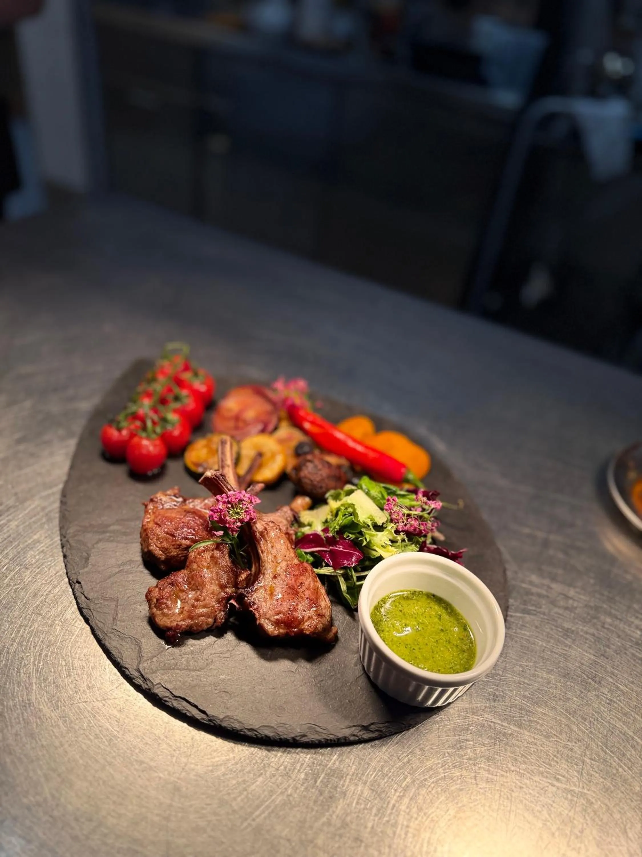 Restaurant/places to eat in Landhotel Traube